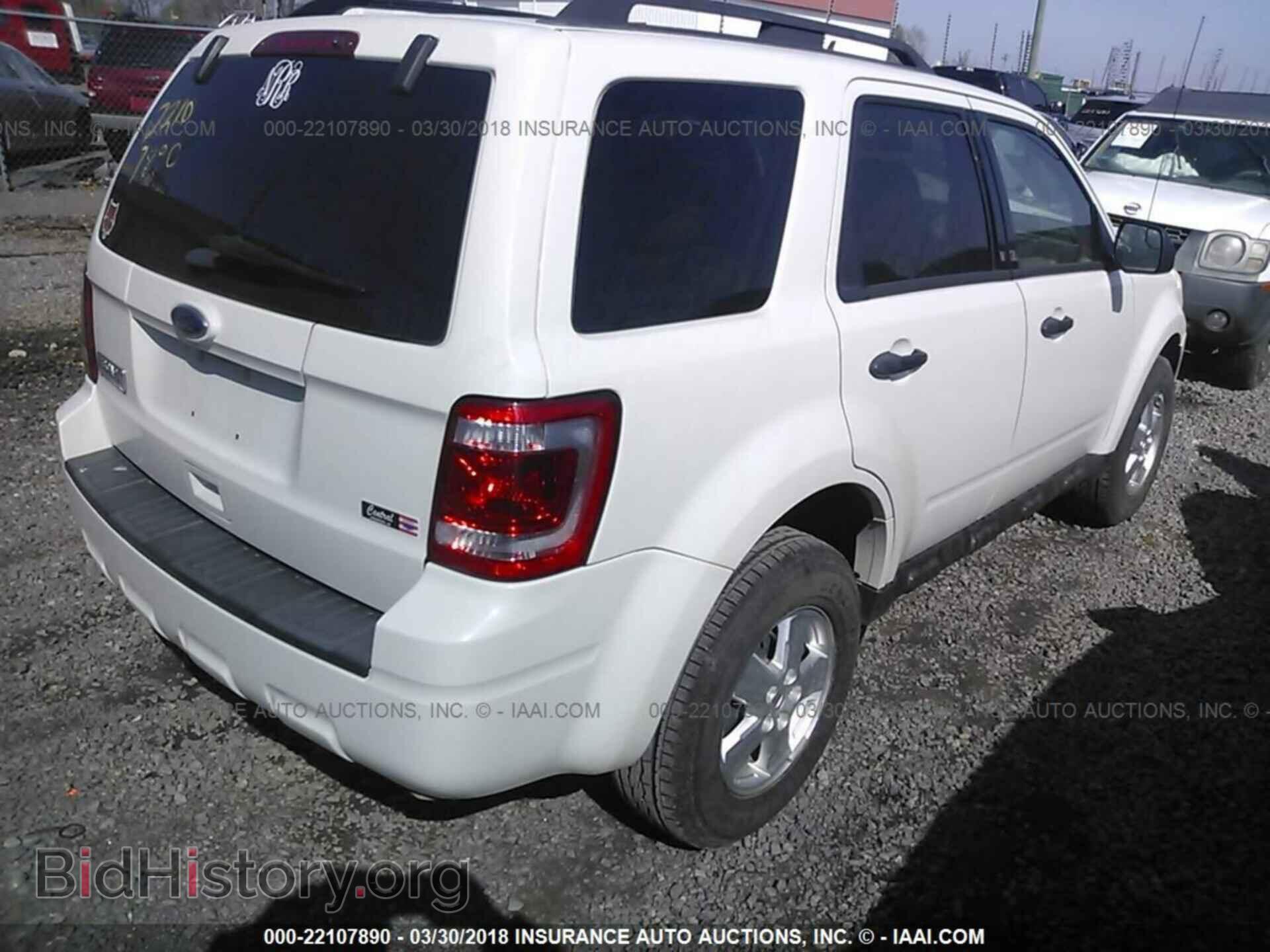 2012 Ford Escape - VIN: 1FMCU0D76CKB09804 - Photo 4