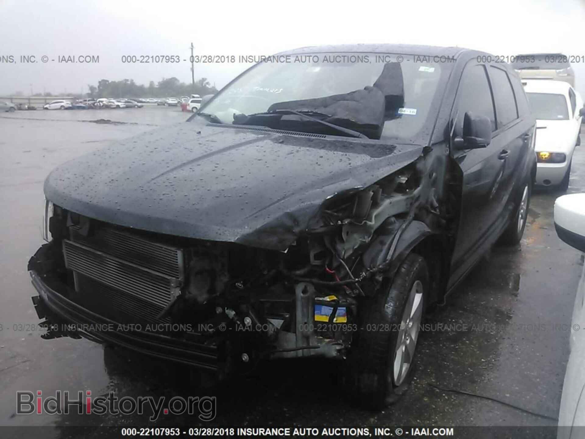 2013 Dodge Journey - VIN: 3C4PDCABXDT560637 - Photo 2