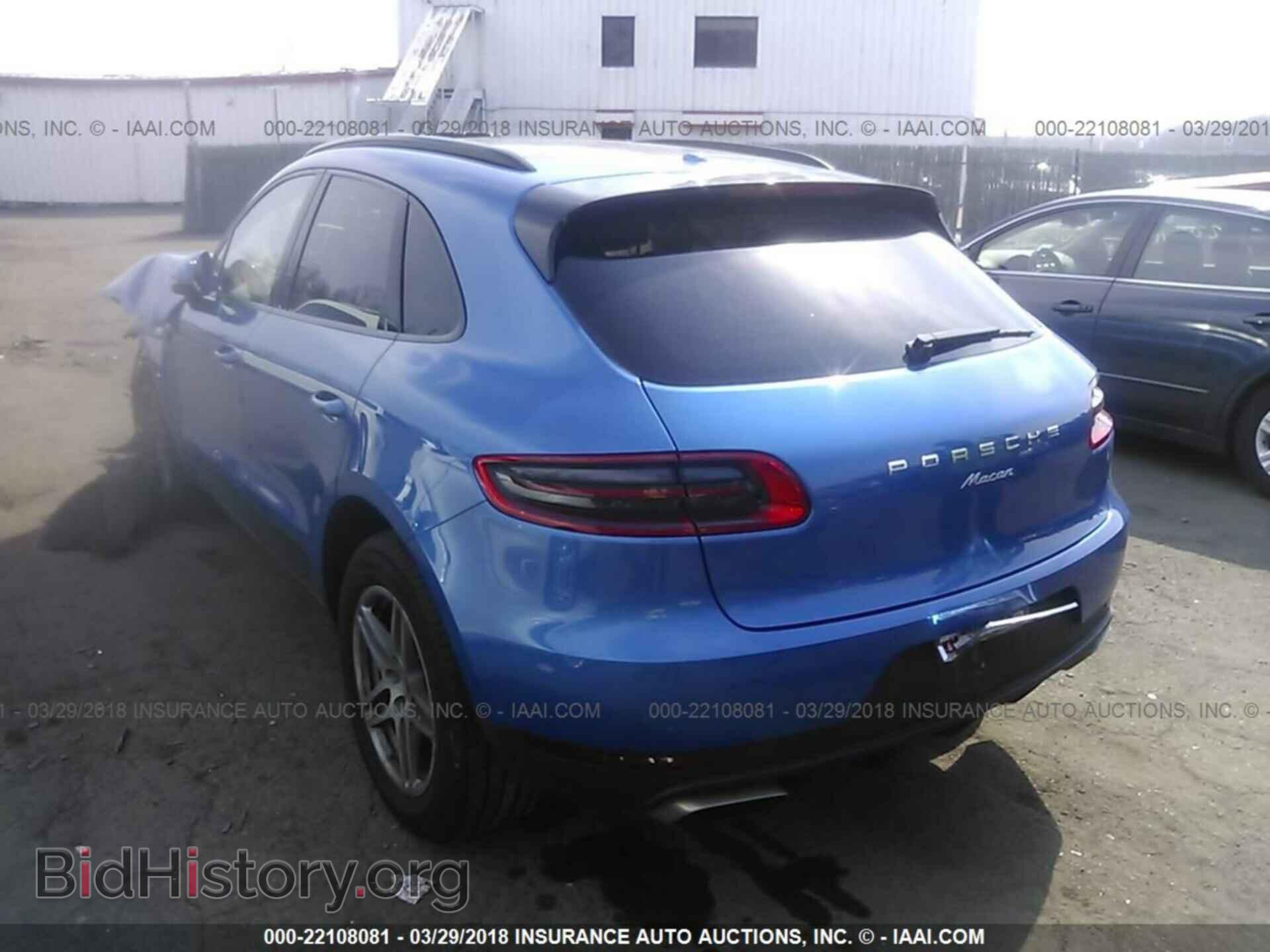 2017 Porsche Macan - VIN: WP1AA2A55HLB81791 - Photo 3