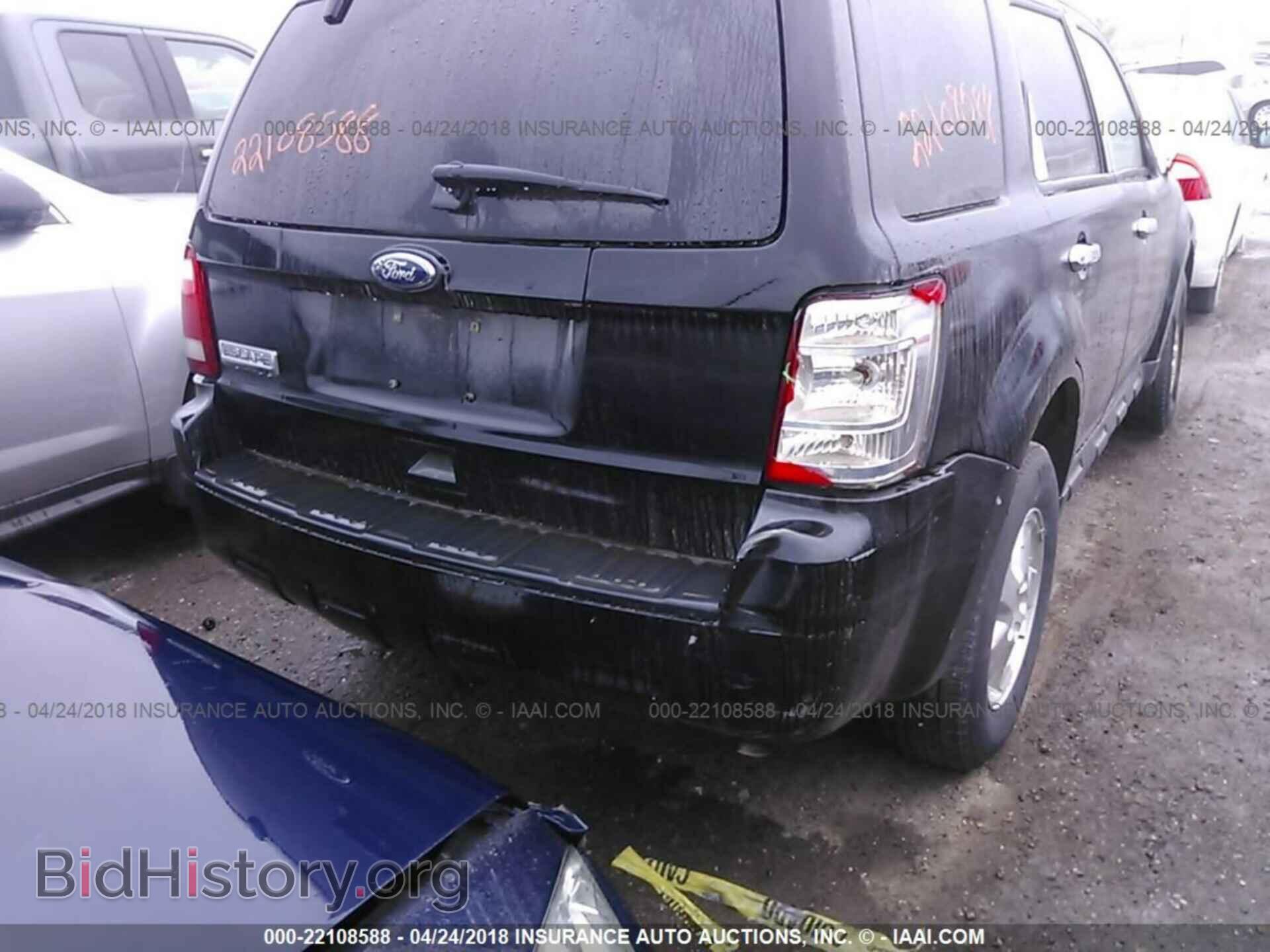 2011 Ford Escape - VIN: 1FMCU0D75BKA06954 - Фото 6