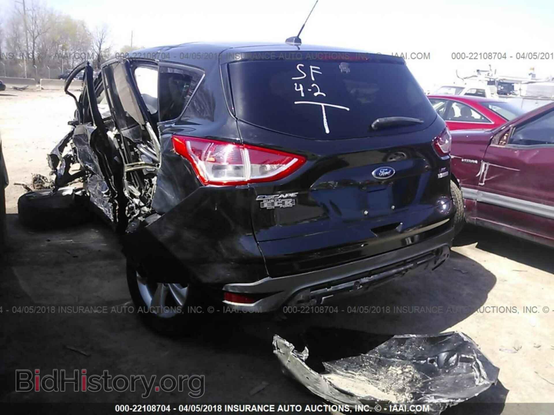 2014 Ford Escape - VIN: 1FMCU0GX4EUC84748 - Photo 3