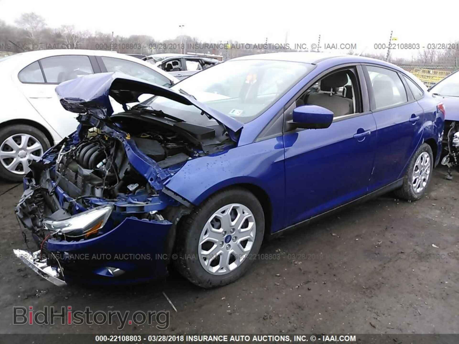 2012 Ford Focus - VIN: 1FAHP3F27CL246612 - Photo 2