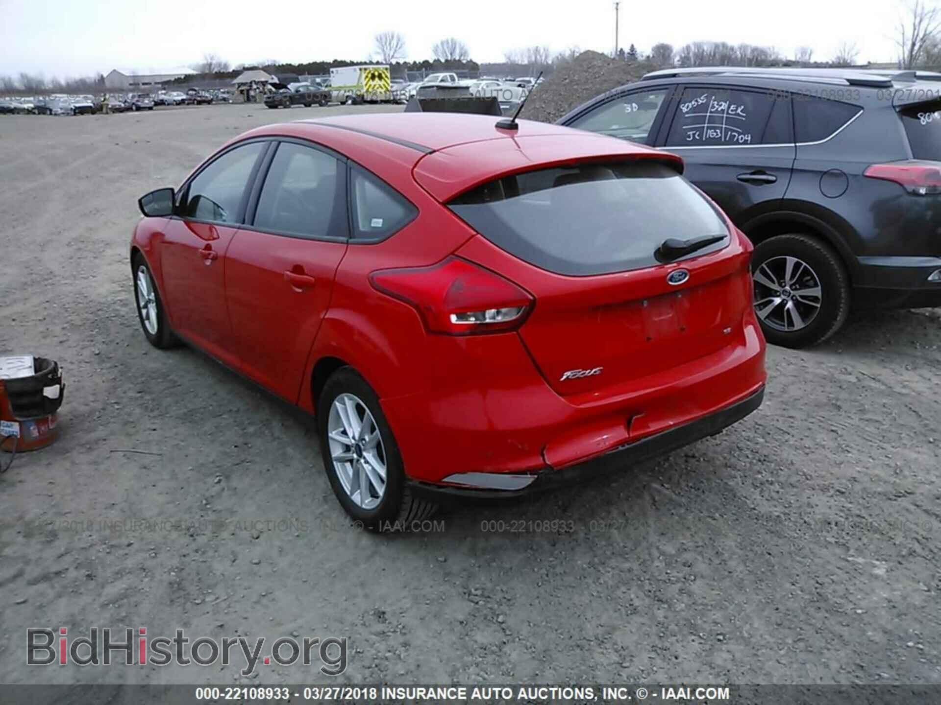 2016 Ford Focus - VIN: 1FADP3K28GL352061 - Фото 3