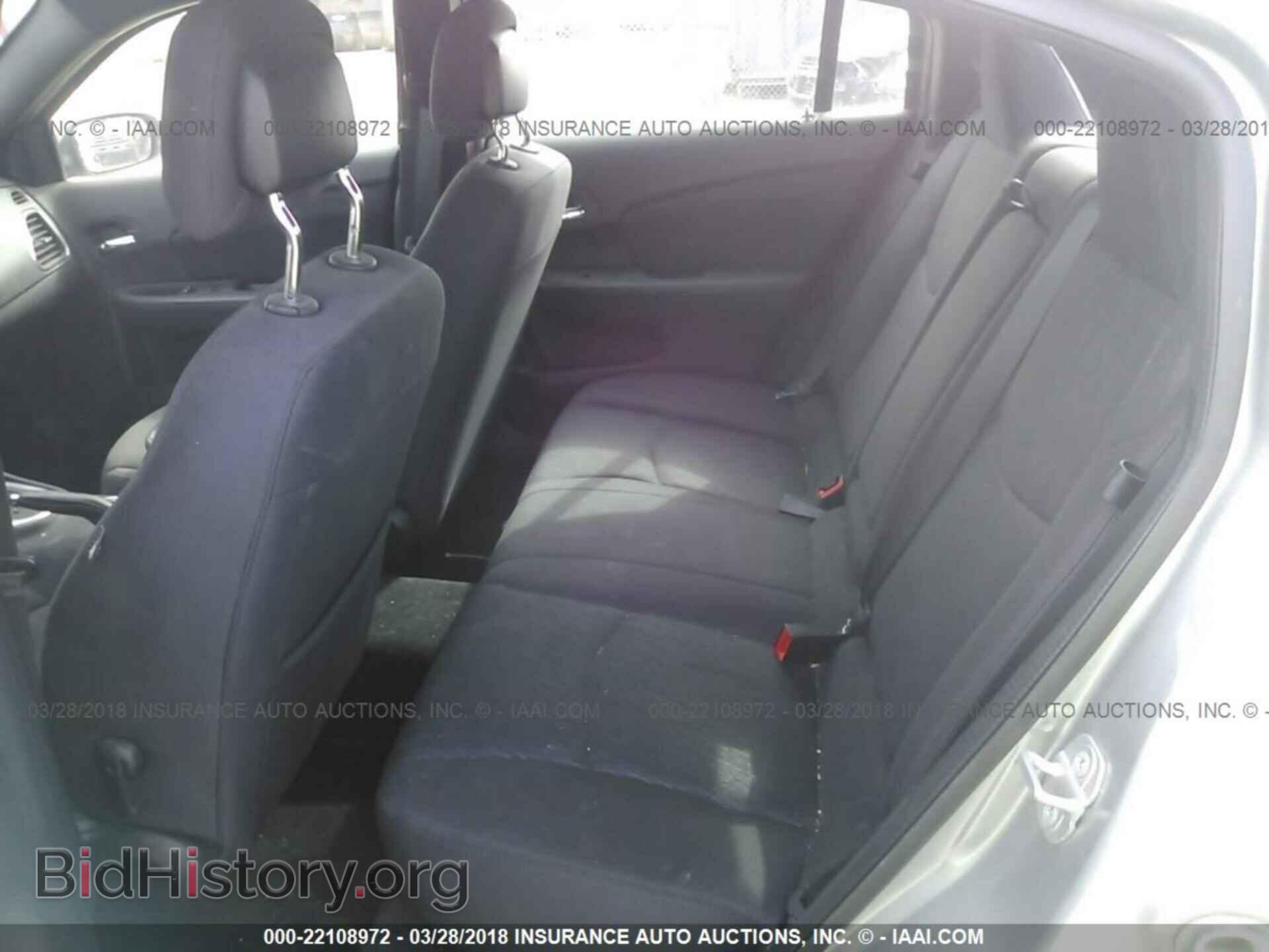 2013 Chrysler 200 - VIN: 1C3CCBBG1DN696410 - Photo 8