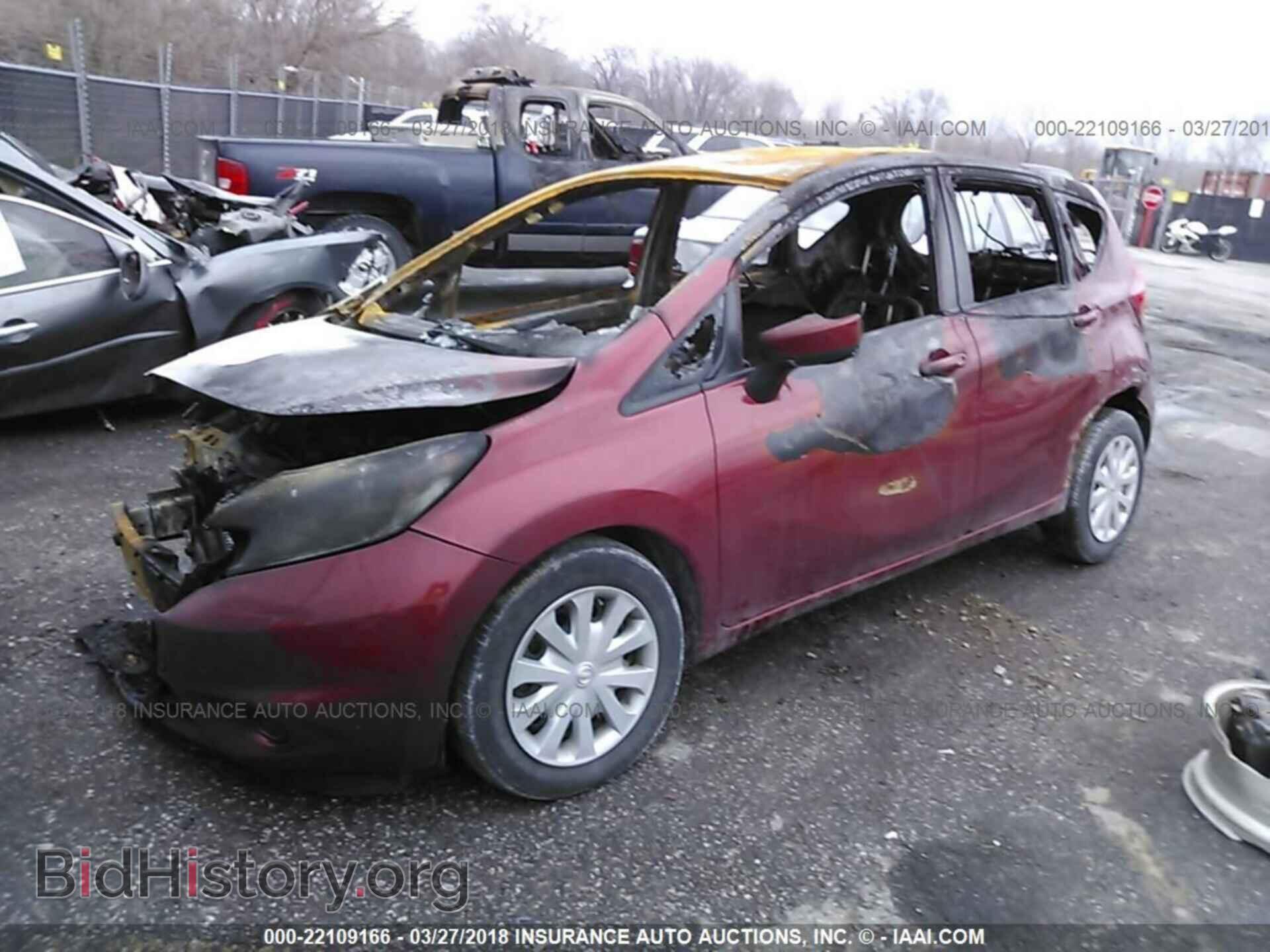 2016 Nissan Versa note - VIN: 3N1CE2CP4GL352159 - Photo 2
