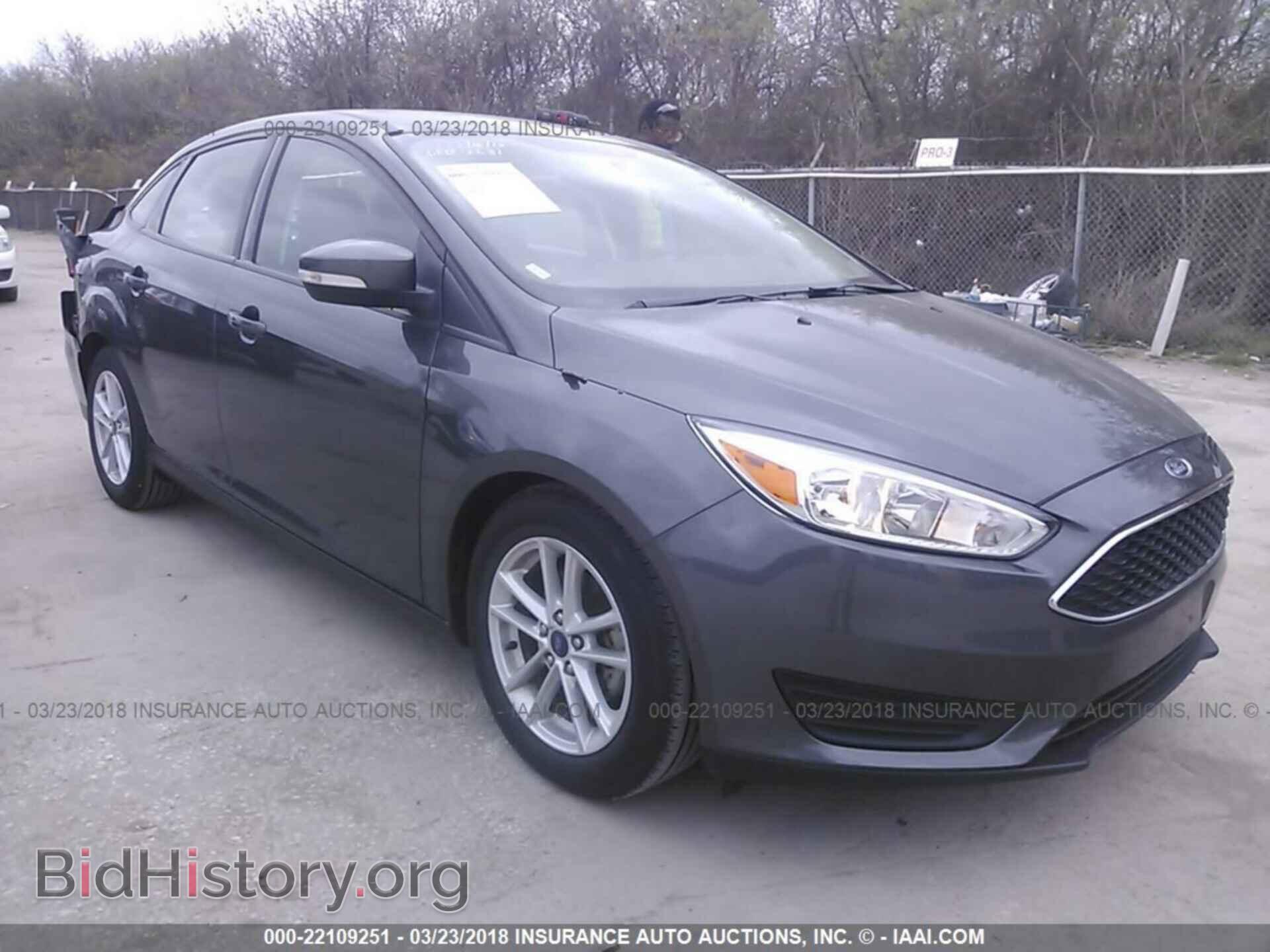 Photo 1FADP3F24HL231300 - Ford Focus 2017