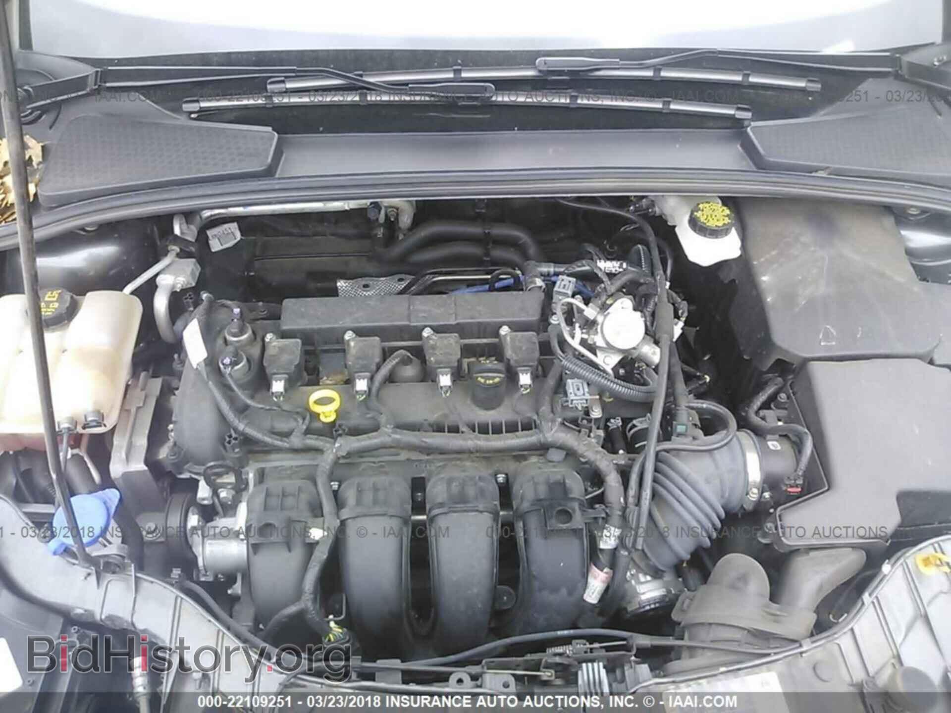 2017 Ford Focus - VIN: 1FADP3F24HL231300 - Фото 10