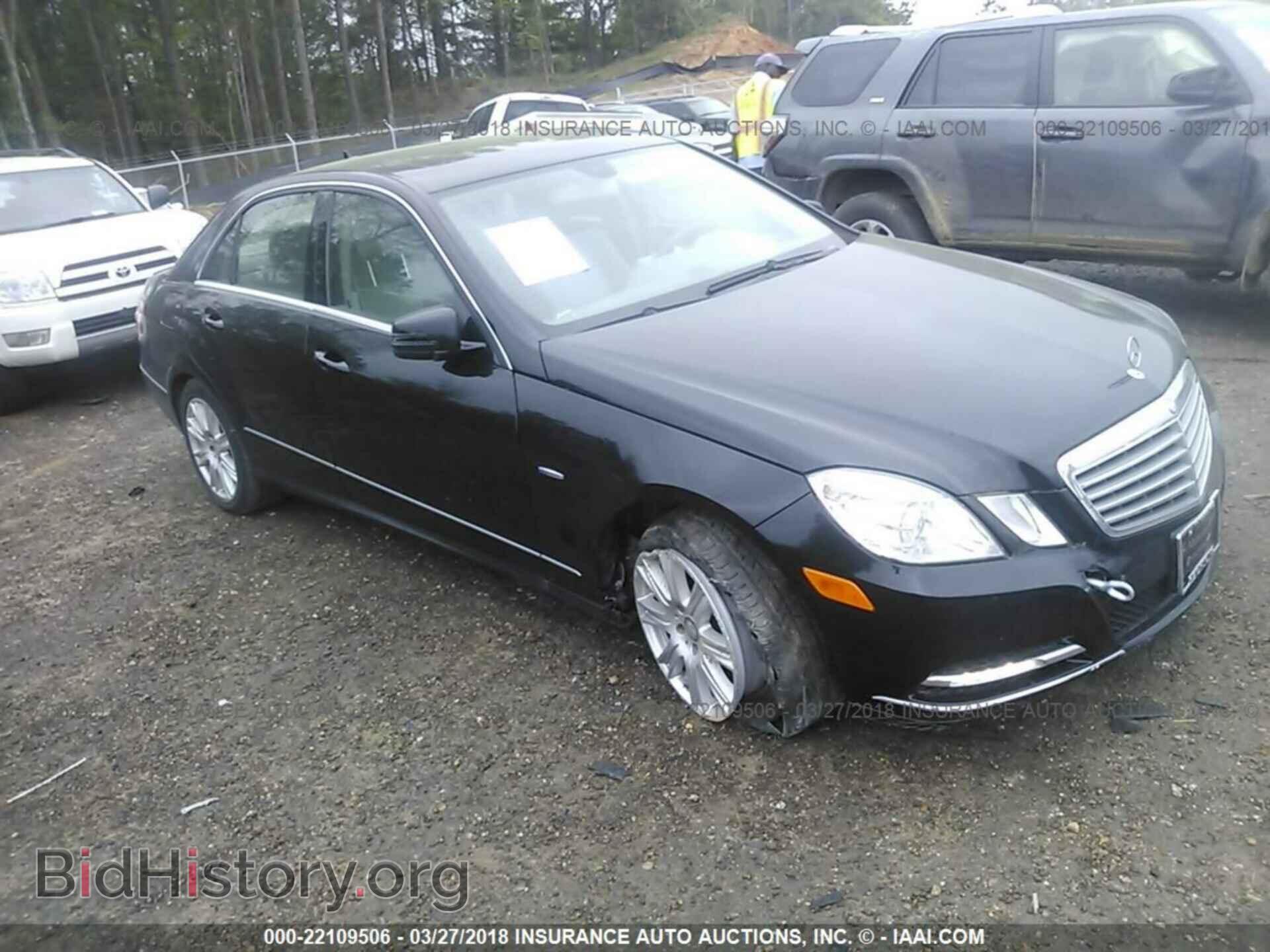 Photo WDDHF8JB6CA643425 - Mercedes-benz E 2012