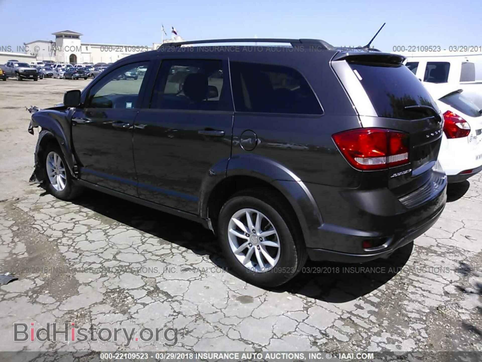 2017 Dodge Journey - VIN: 3C4PDCBGXHT571170 - Photo 3