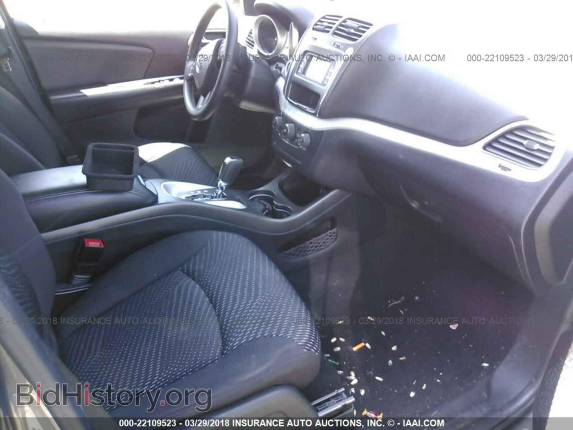 2017 Dodge Journey - VIN: 3C4PDCBGXHT571170 - Photo 5