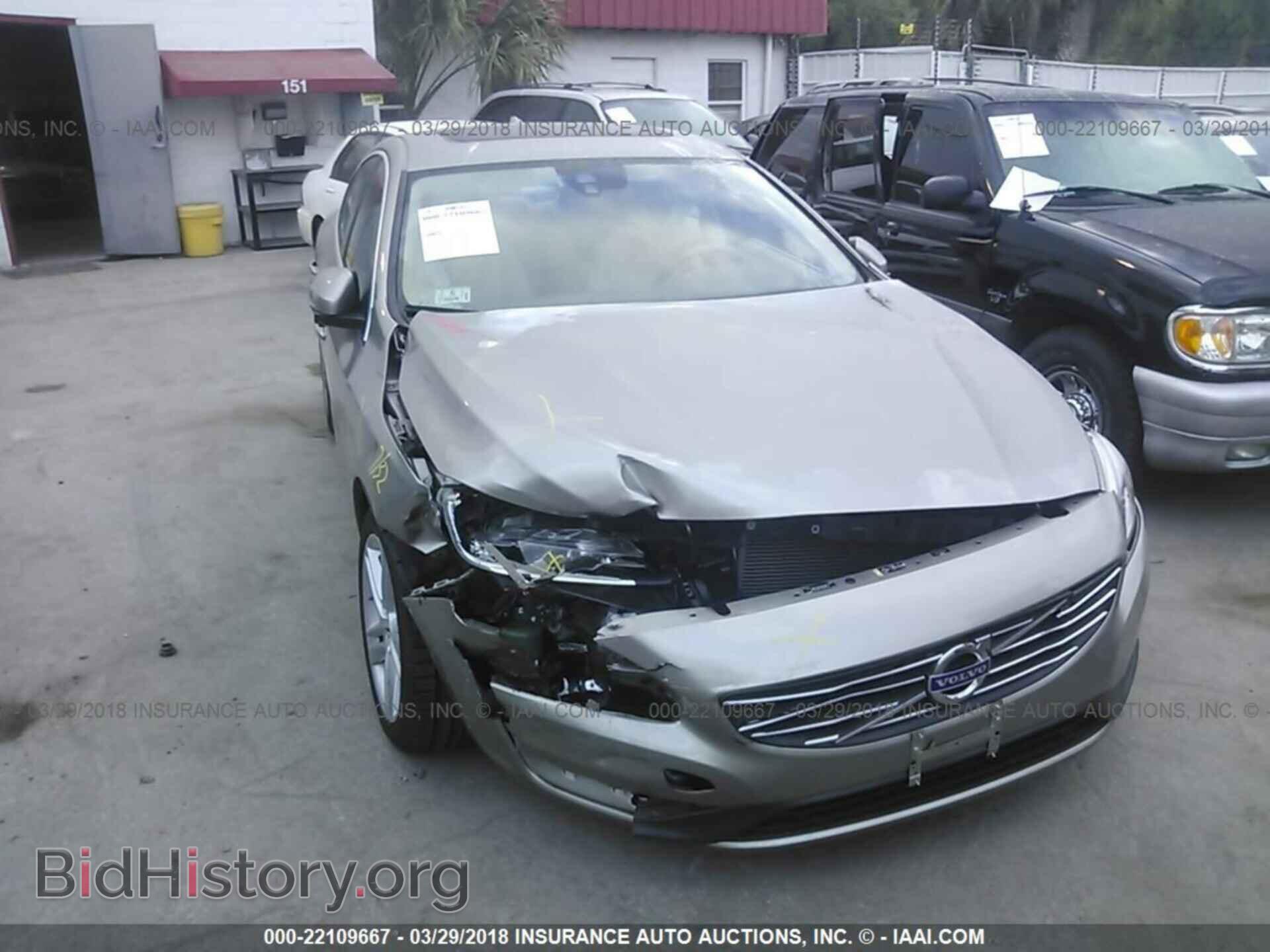 2014 Volvo S60 - VIN: YV1612FS3E2284757 - Фото 6