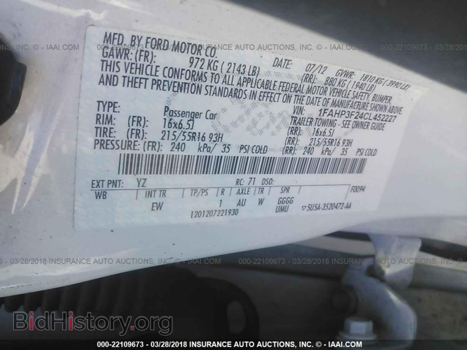 2012 Ford Focus - VIN: 1FAHP3F24CL452227 - Photo 9
