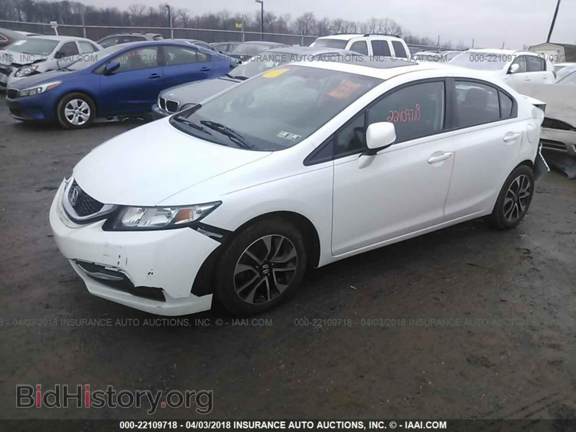 2013 Honda Civic - VIN: 19XFB2F94DE214542 - Photo 2