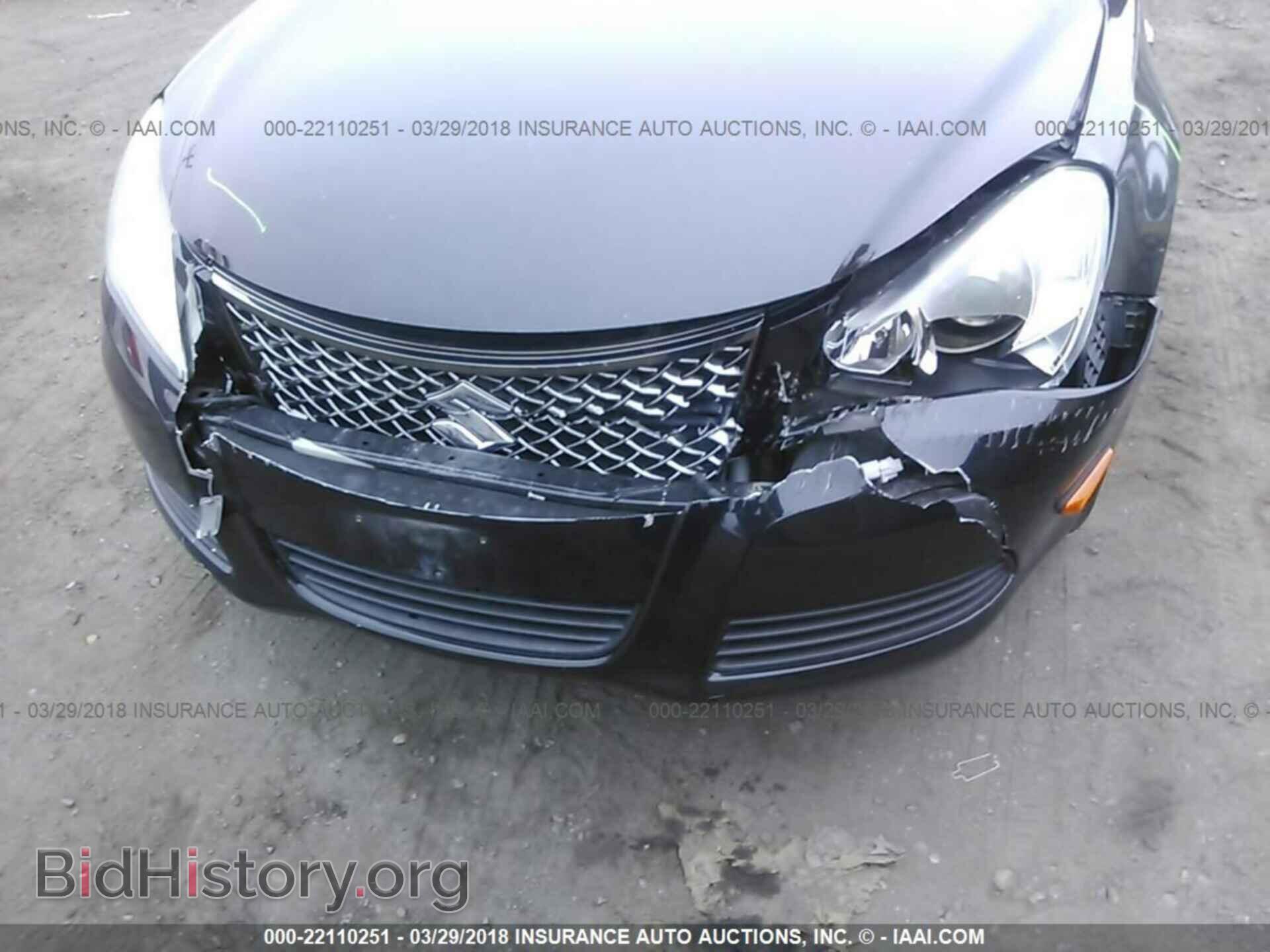 2012 Suzuki Kizashi - VIN: JS2RF9A34C6100676 - Photo 6