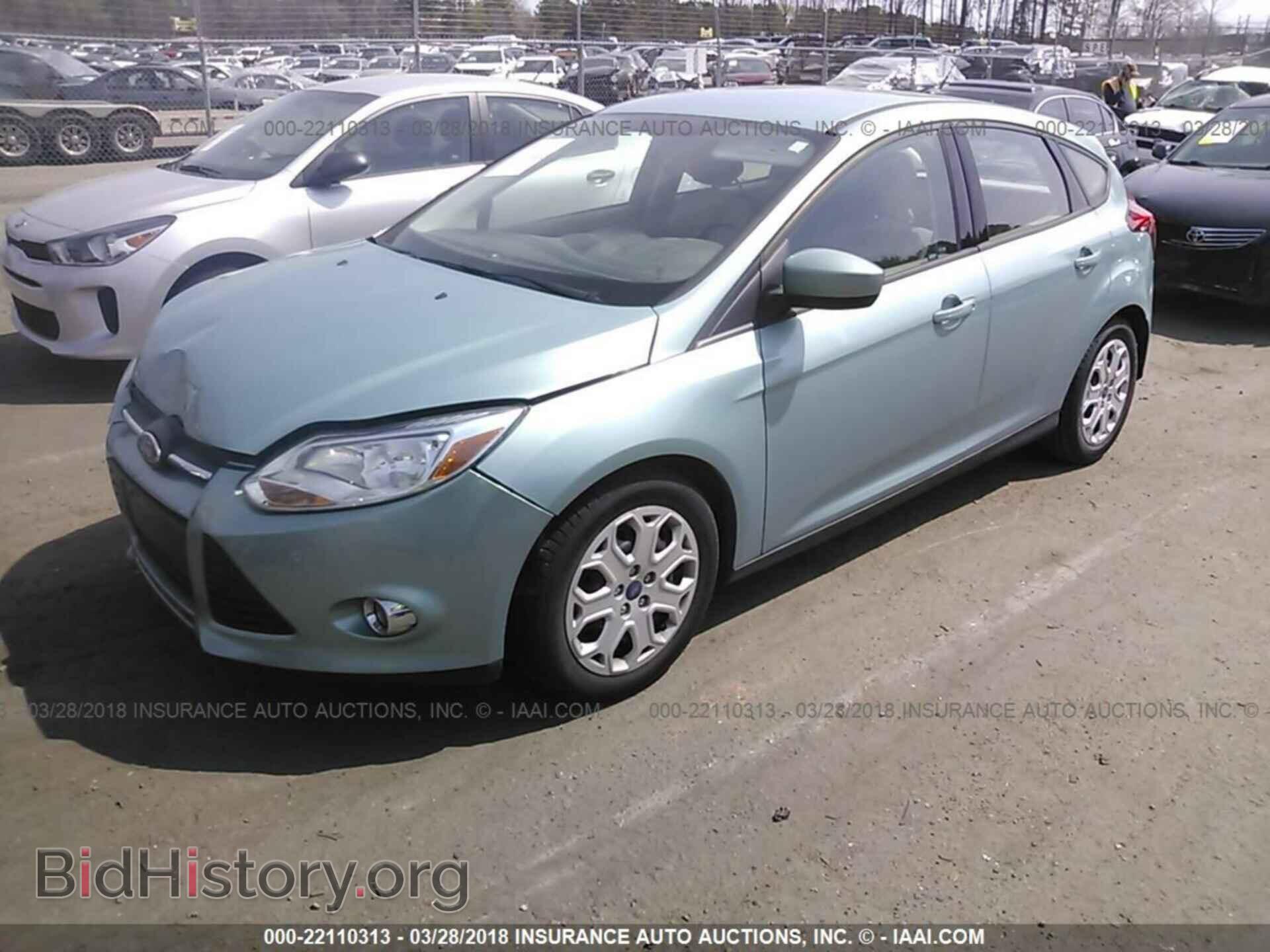 2012 Ford Focus - VIN: 1FAHP3K20CL166462 - Photo 2