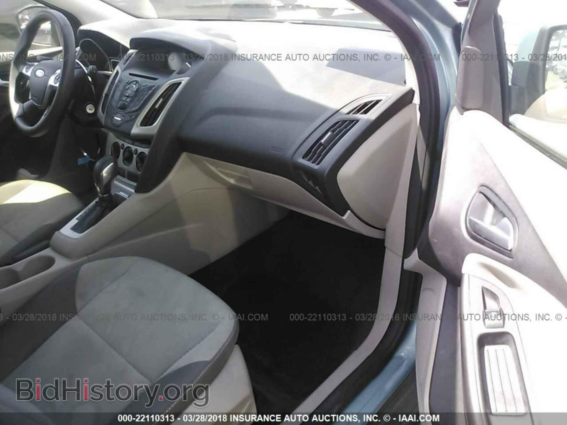 2012 Ford Focus - VIN: 1FAHP3K20CL166462 - Photo 5