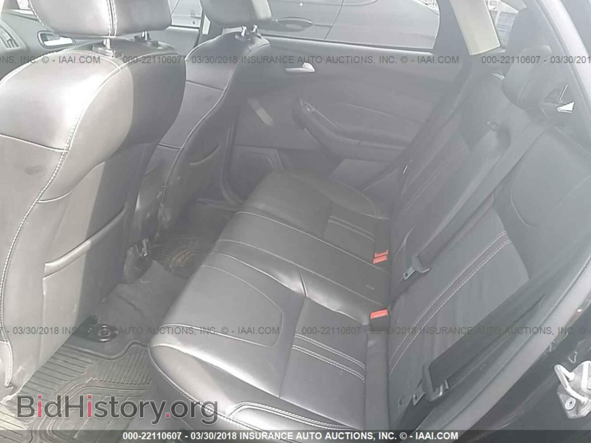 2014 Ford Focus - VIN: 1FADP3F26EL351322 - Photo 8