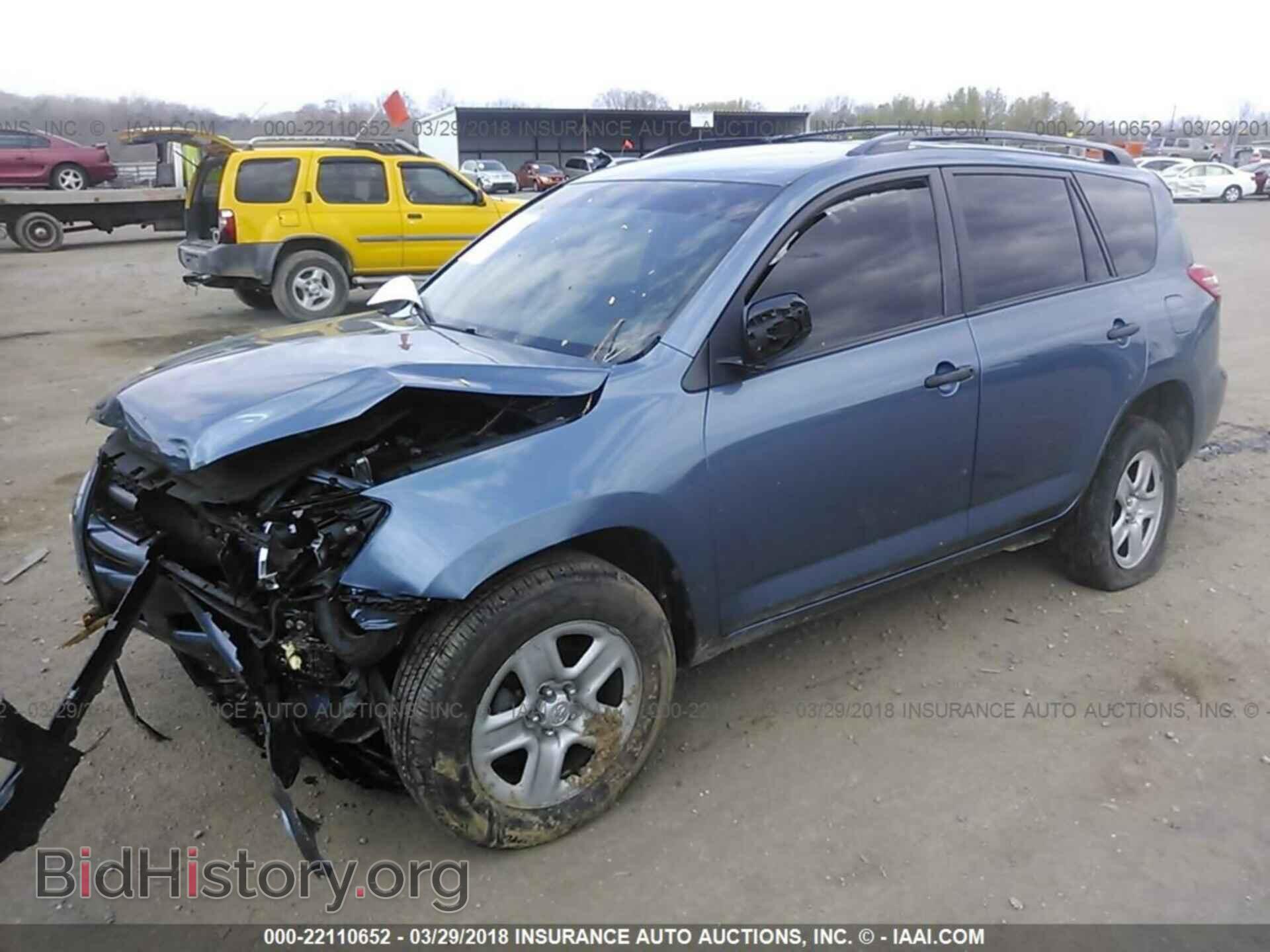 2012 Toyota Rav4 - VIN: 2T3BF4DV9CW259347 - Фото 2