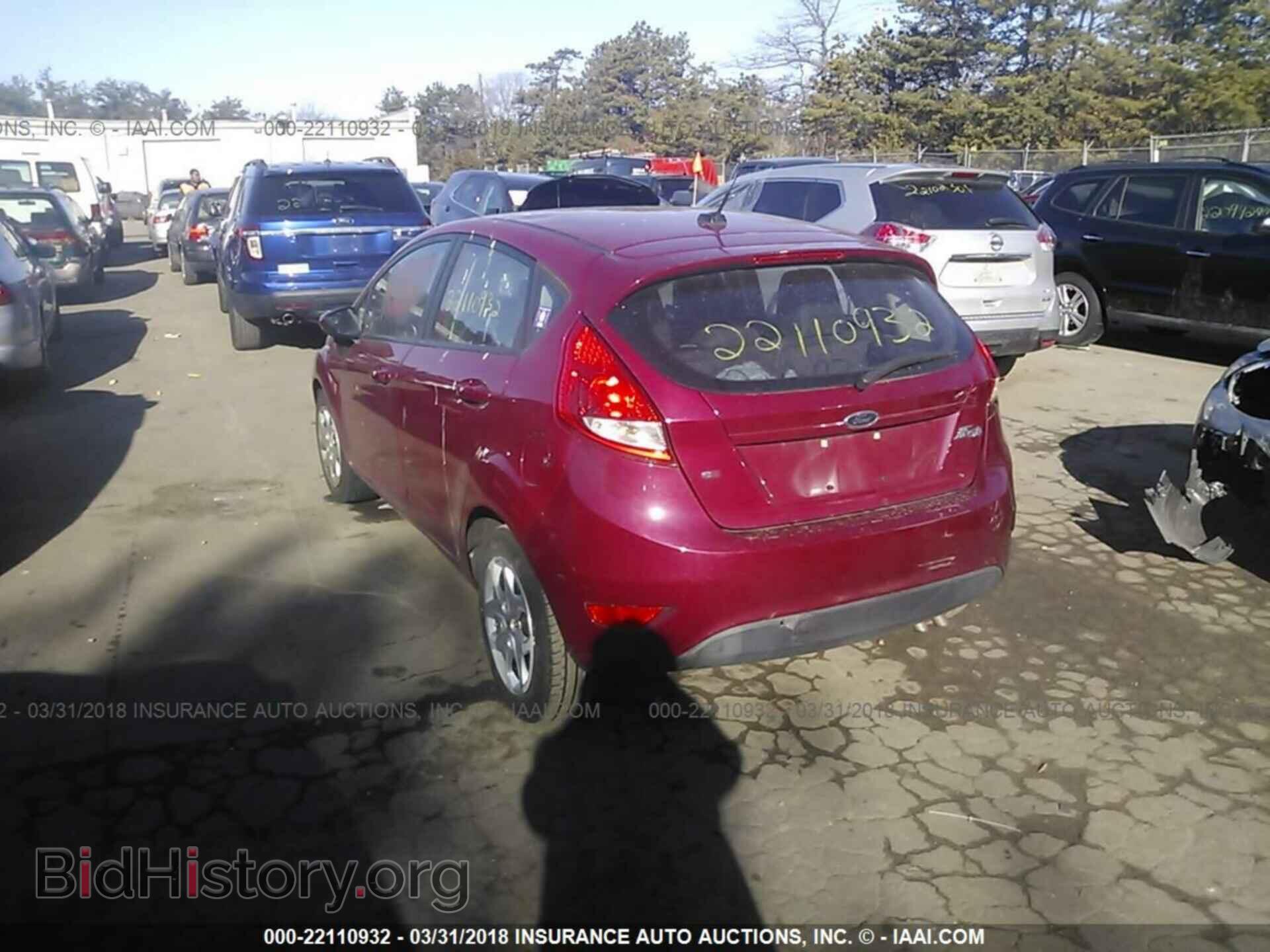 2011 Ford Fiesta - VIN: 3FADP4EJ6BM113124 - Фото 3