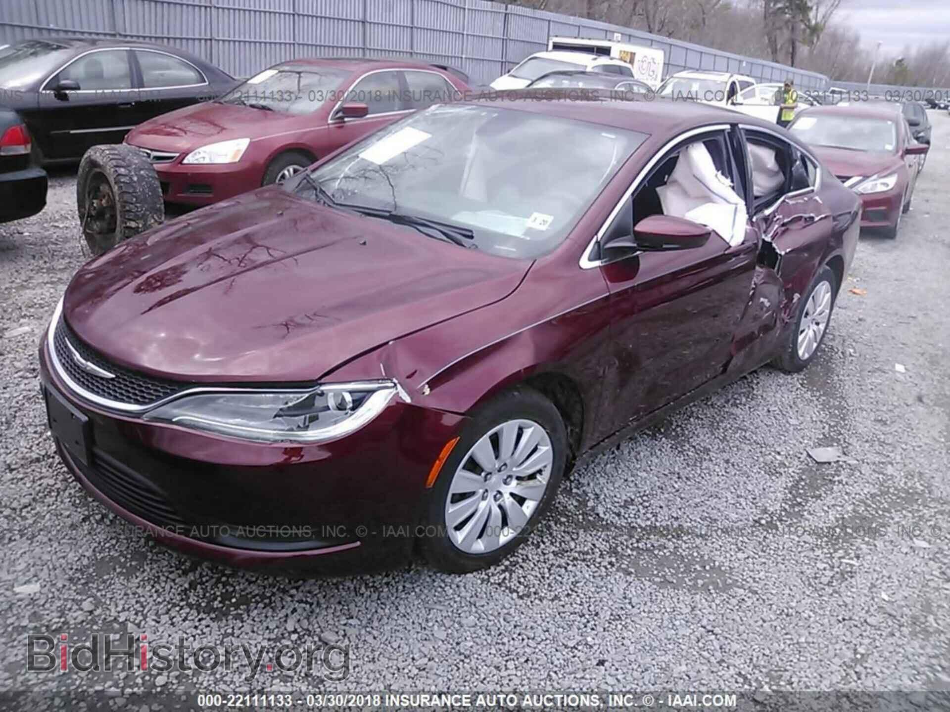 2015 Chrysler 200 - VIN: 1C3CCCFB2FN599580 - Фото 2