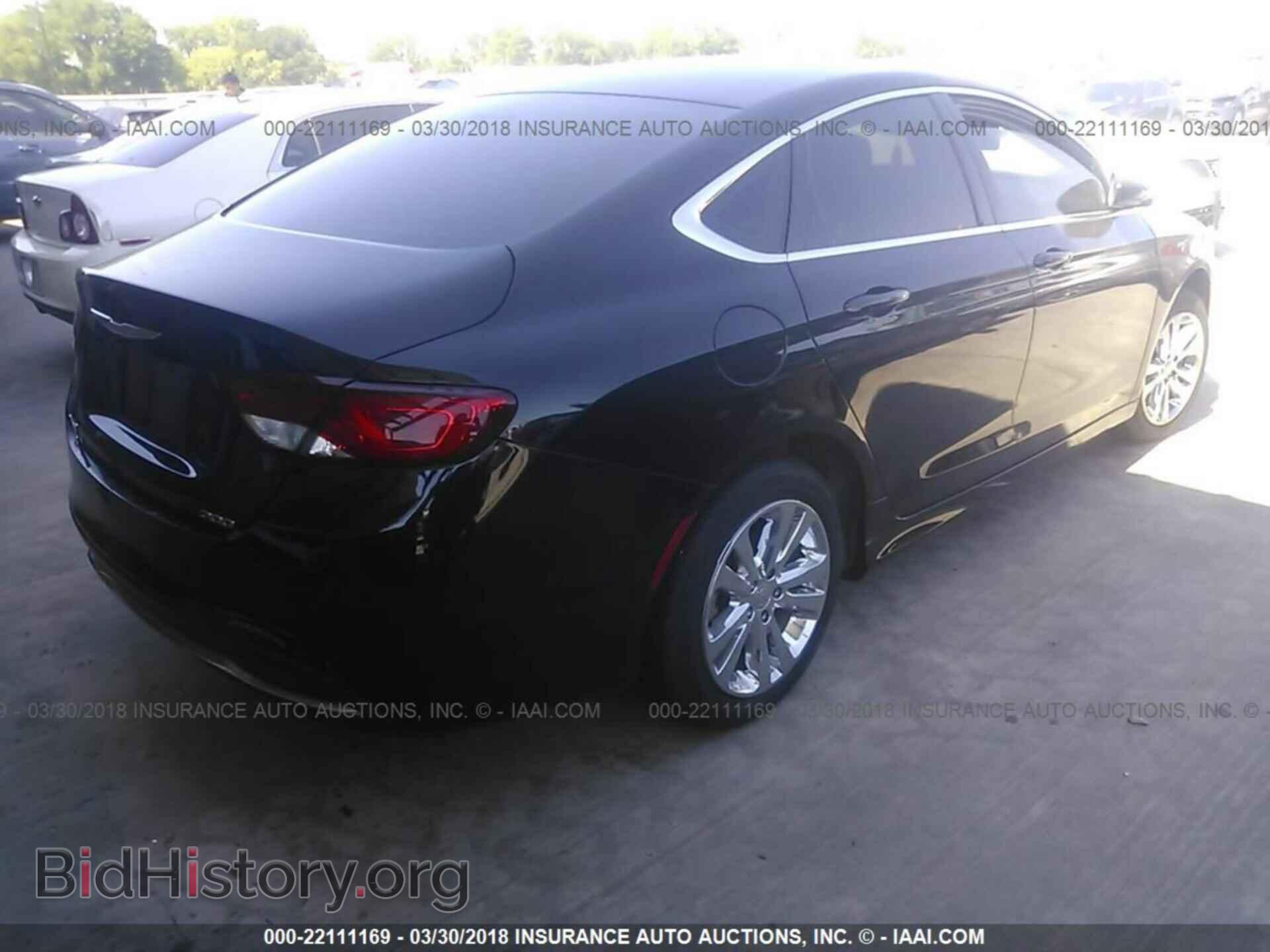 2015 Chrysler 200 - VIN: 1C3CCCAB8FN738313 - Фото 4