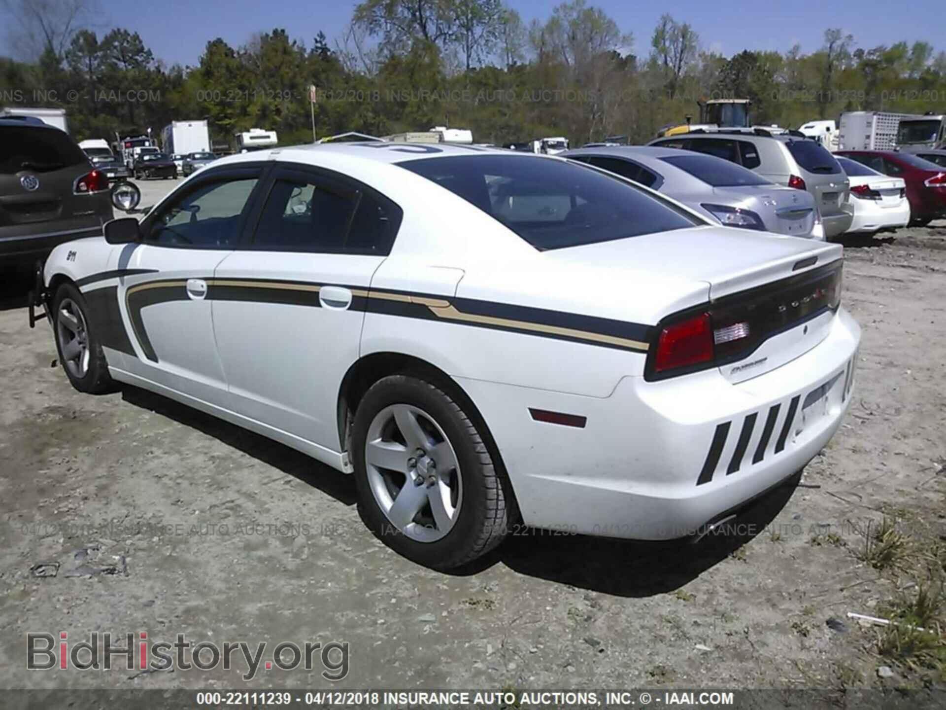 2013 Dodge Charger - VIN: 2C3CDXAT2DH716116 - Photo 3