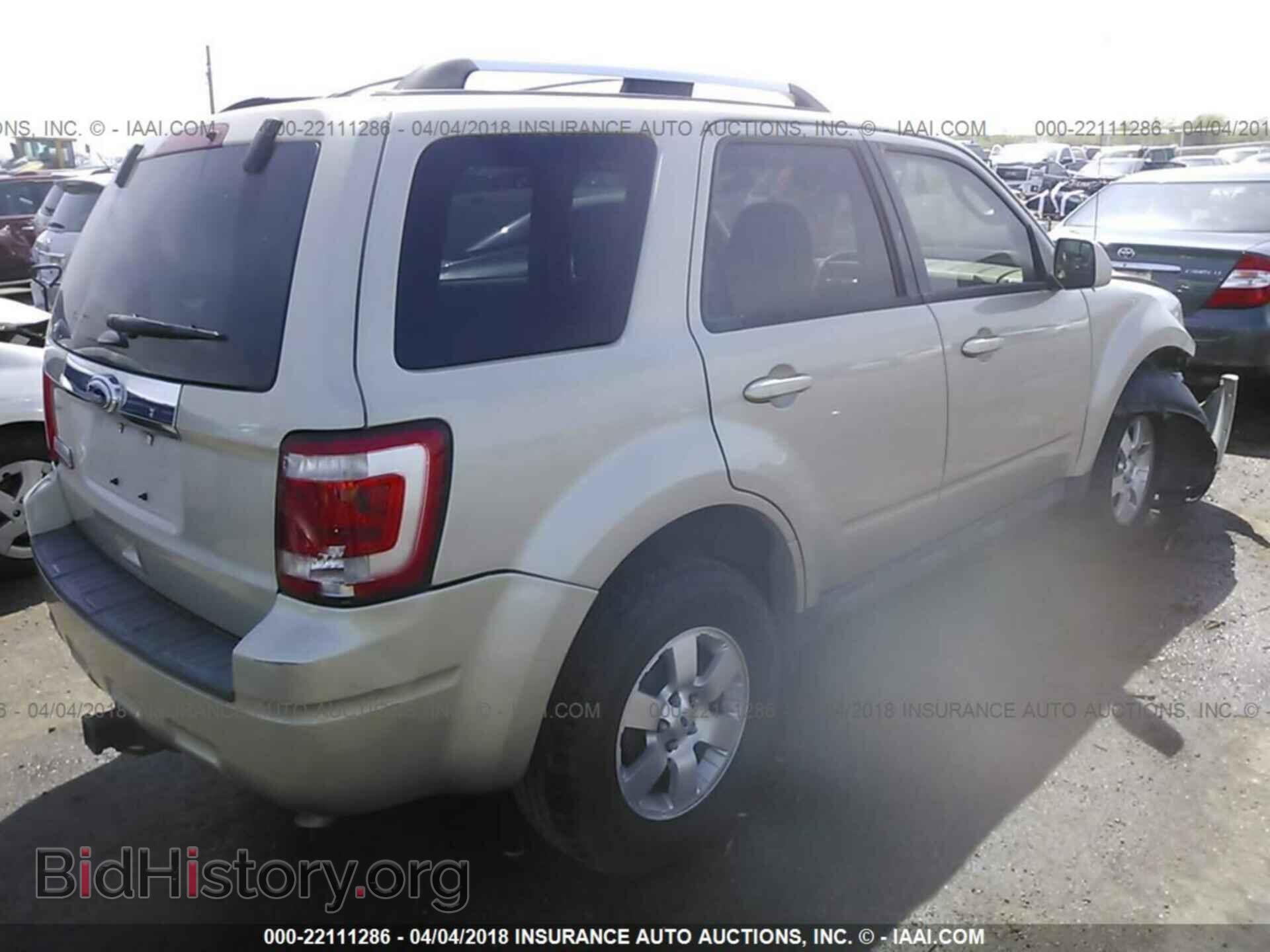 2012 Ford Escape - VIN: 1FMCU0E71CKA64155 - Фото 4