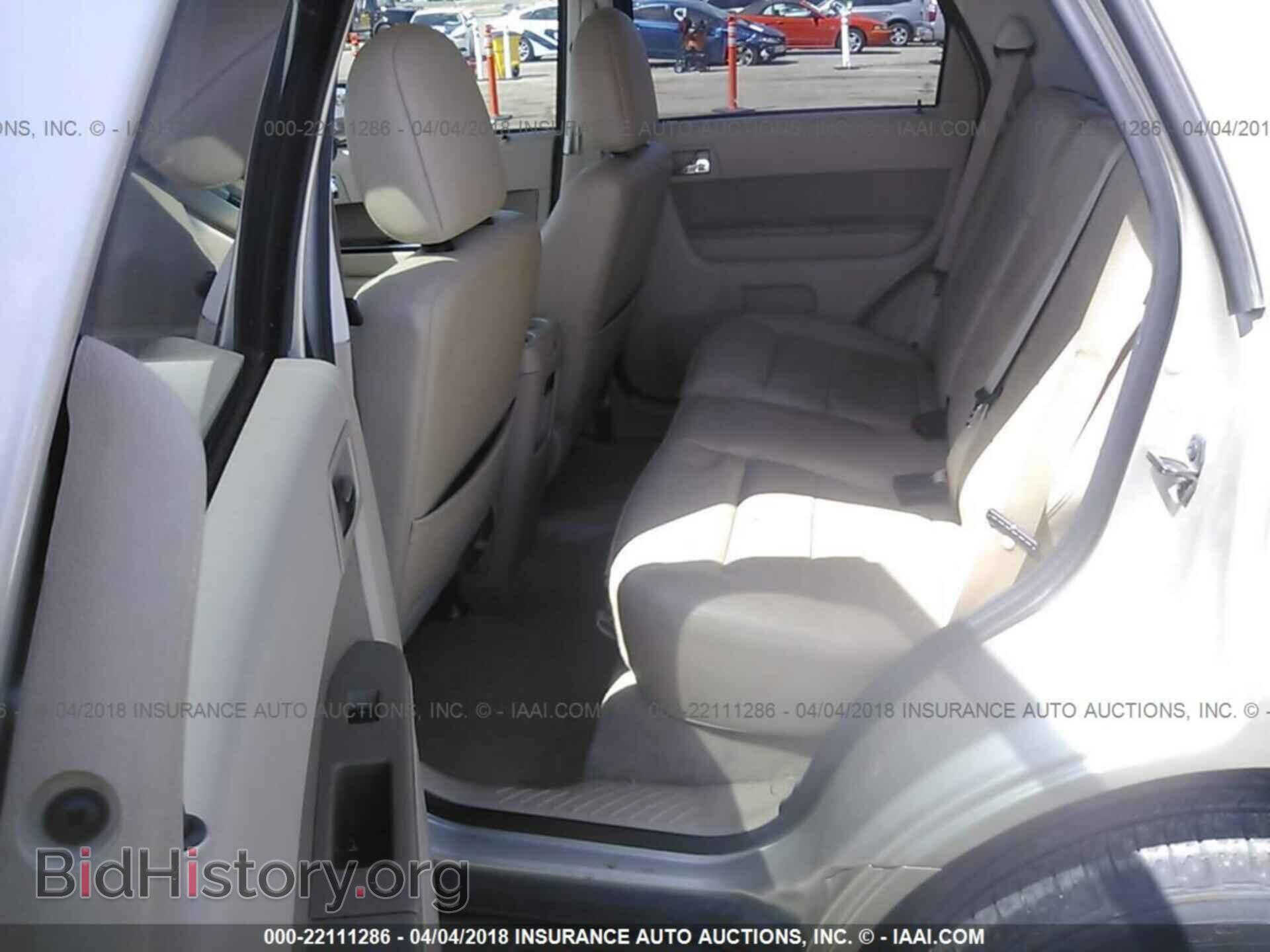 2012 Ford Escape - VIN: 1FMCU0E71CKA64155 - Фото 8