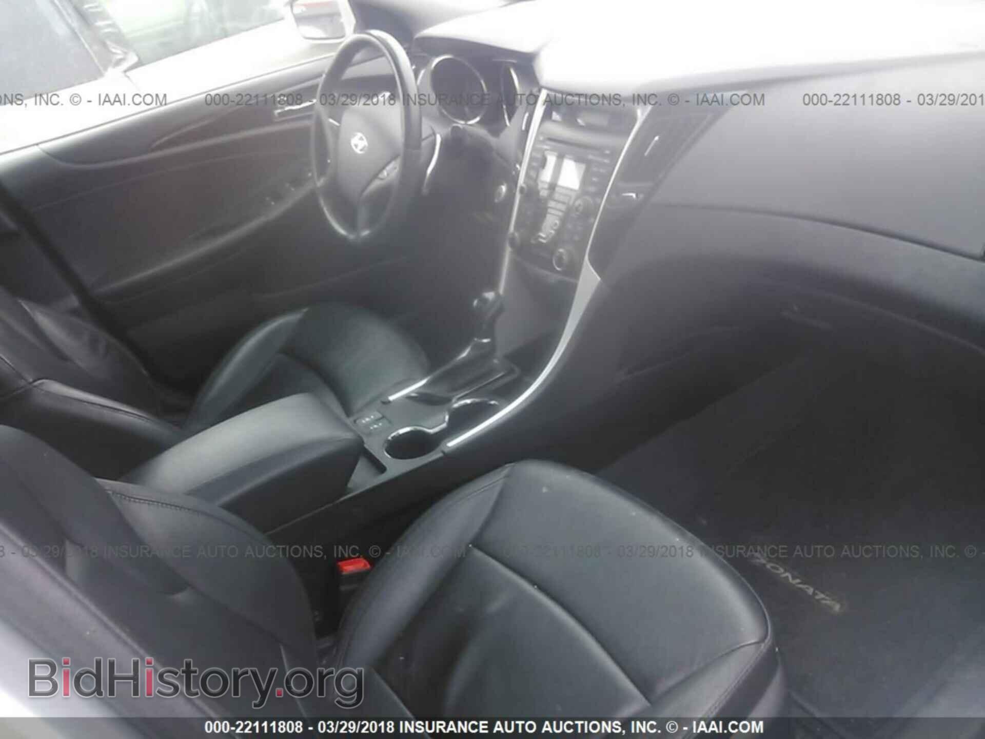 2012 Hyundai Sonata - VIN: 5NPEC4AB2CH387453 - Photo 5