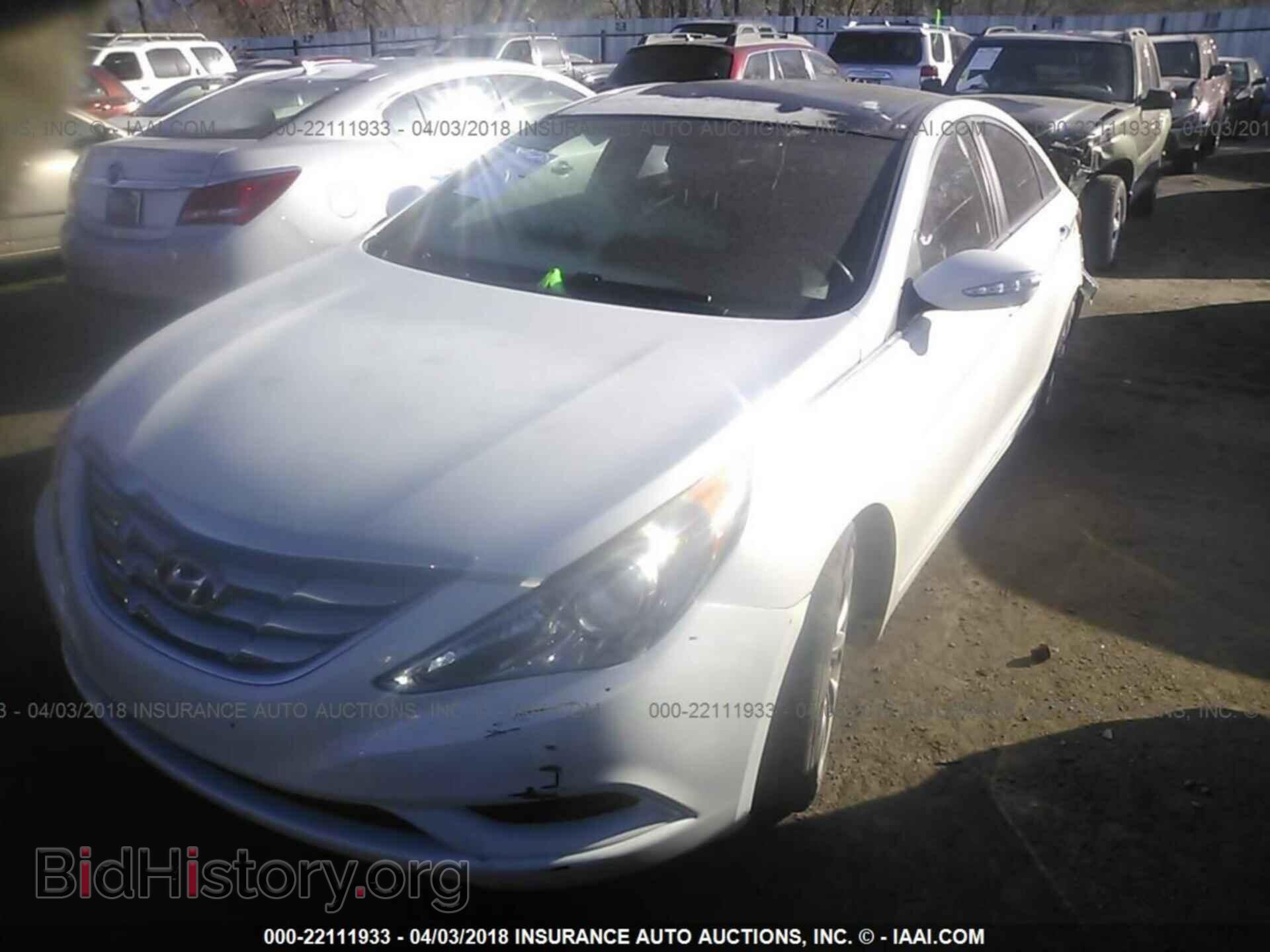 2012 Hyundai Sonata - VIN: 5NPEC4AB4CH332972 - Фото 2