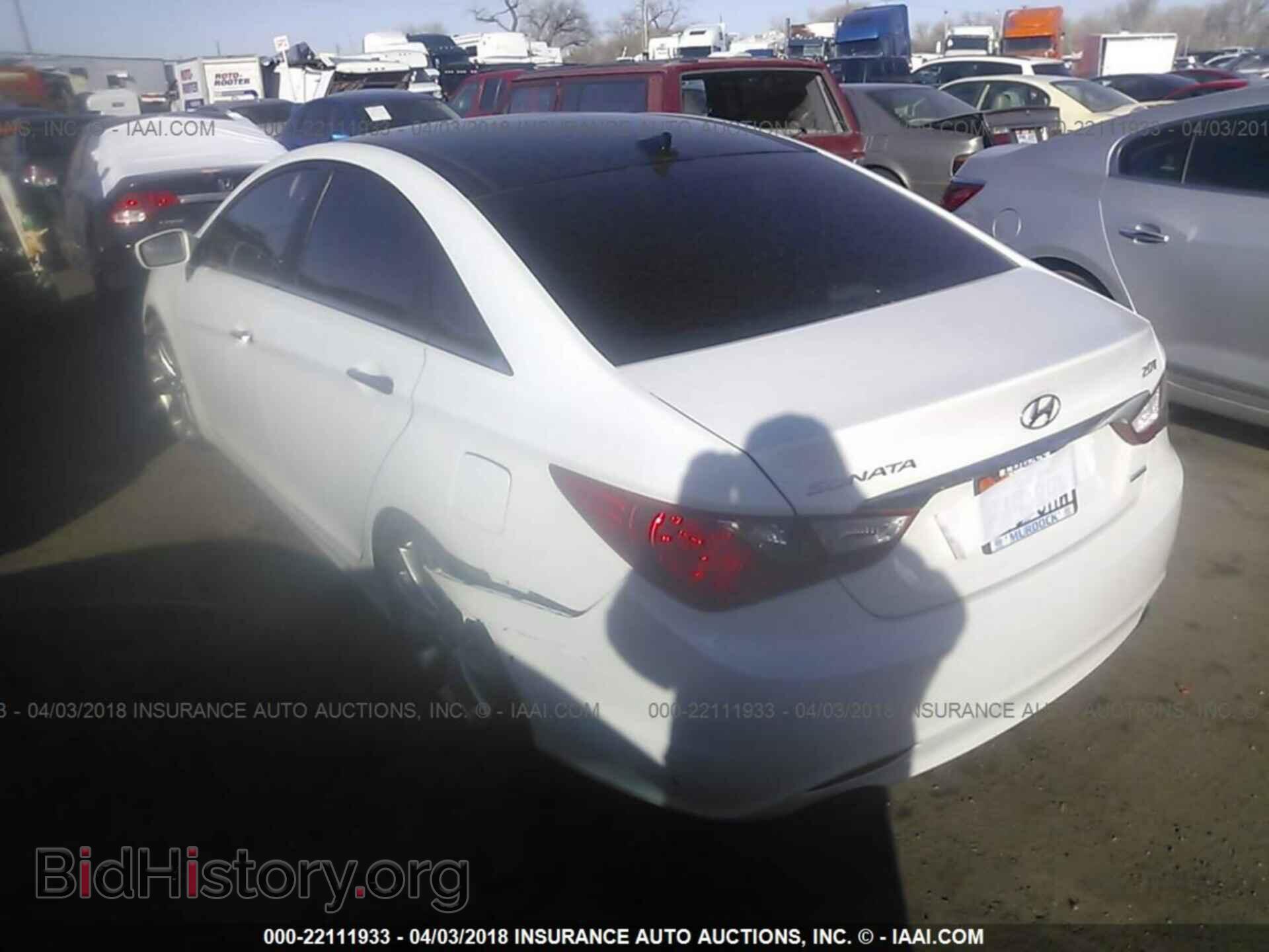 2012 Hyundai Sonata - VIN: 5NPEC4AB4CH332972 - Фото 3