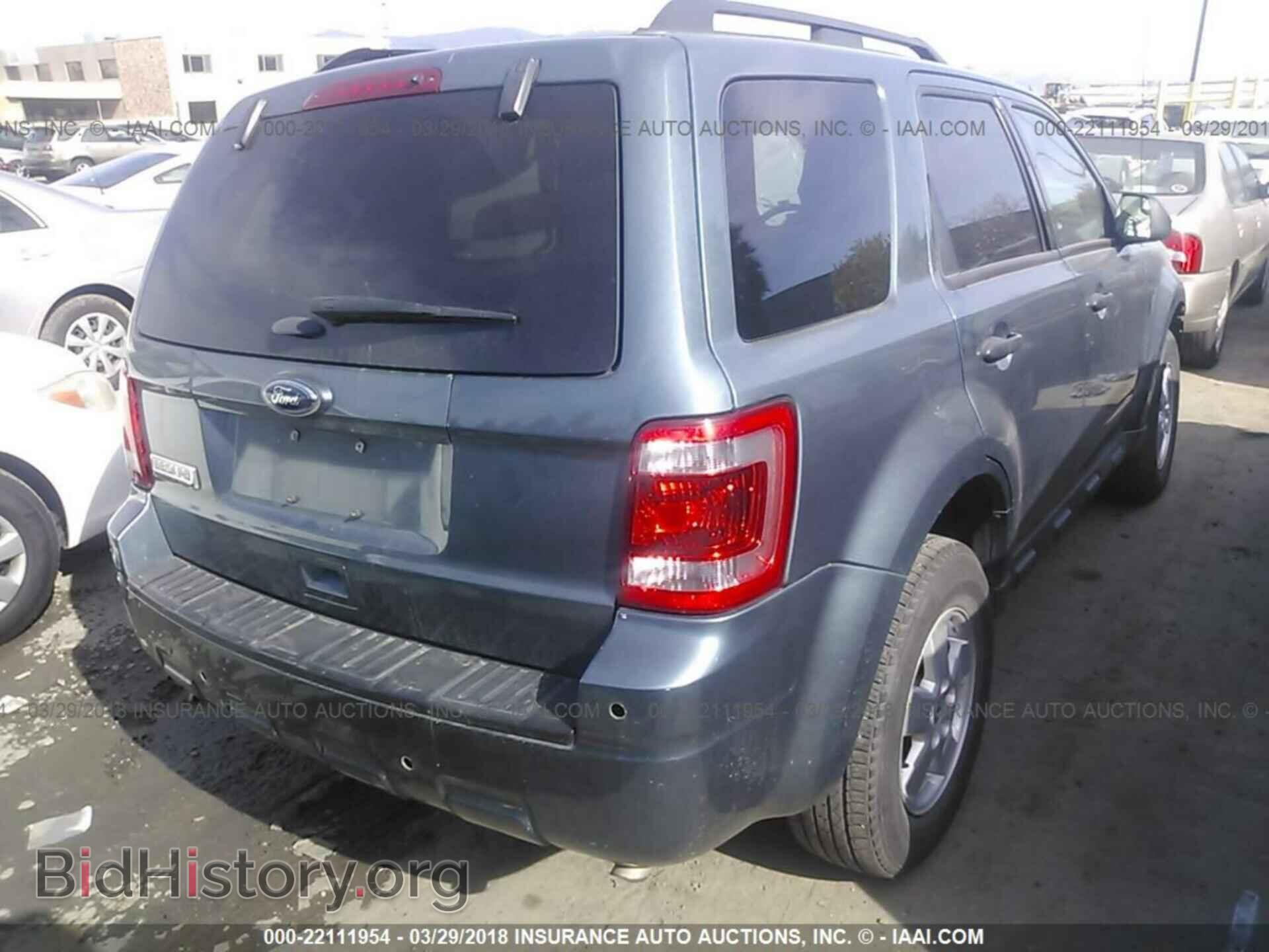 2012 Ford Escape - VIN: 1FMCU0D77CKA91068 - Photo 4