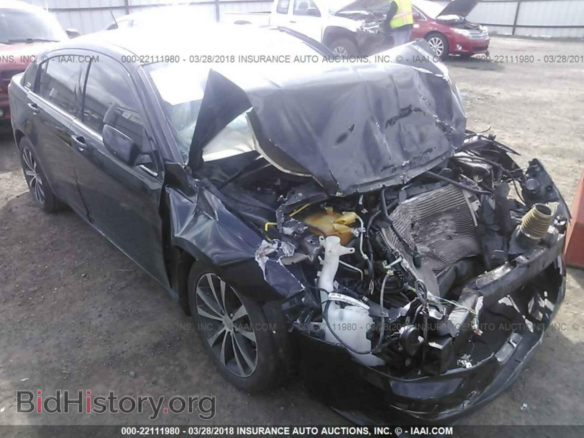 Фотография 1C3CCBBG6CN297619 - Chrysler 200 2012