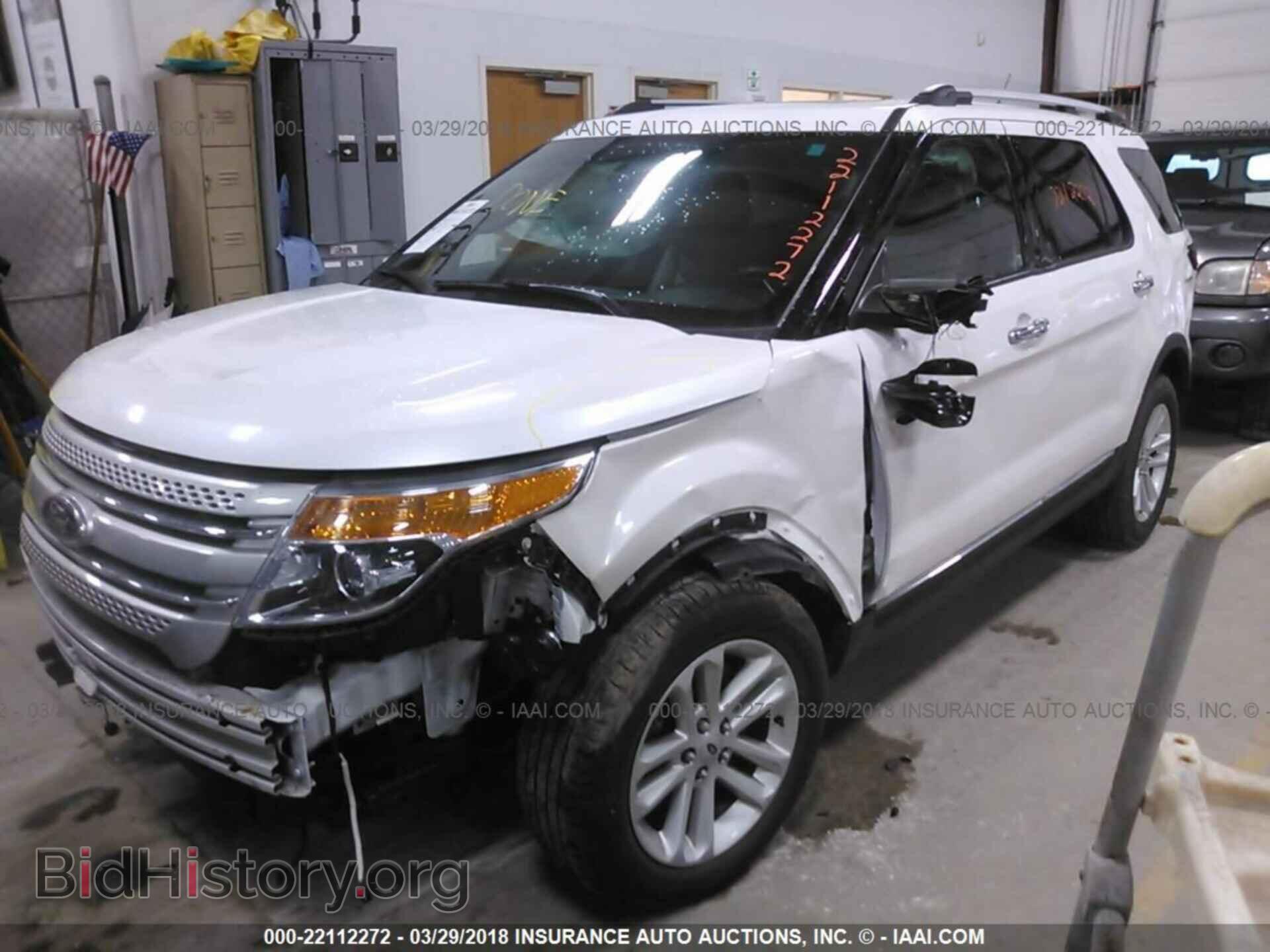 2014 Ford Explorer - VIN: 1FM5K8D83EGA31719 - Photo 2