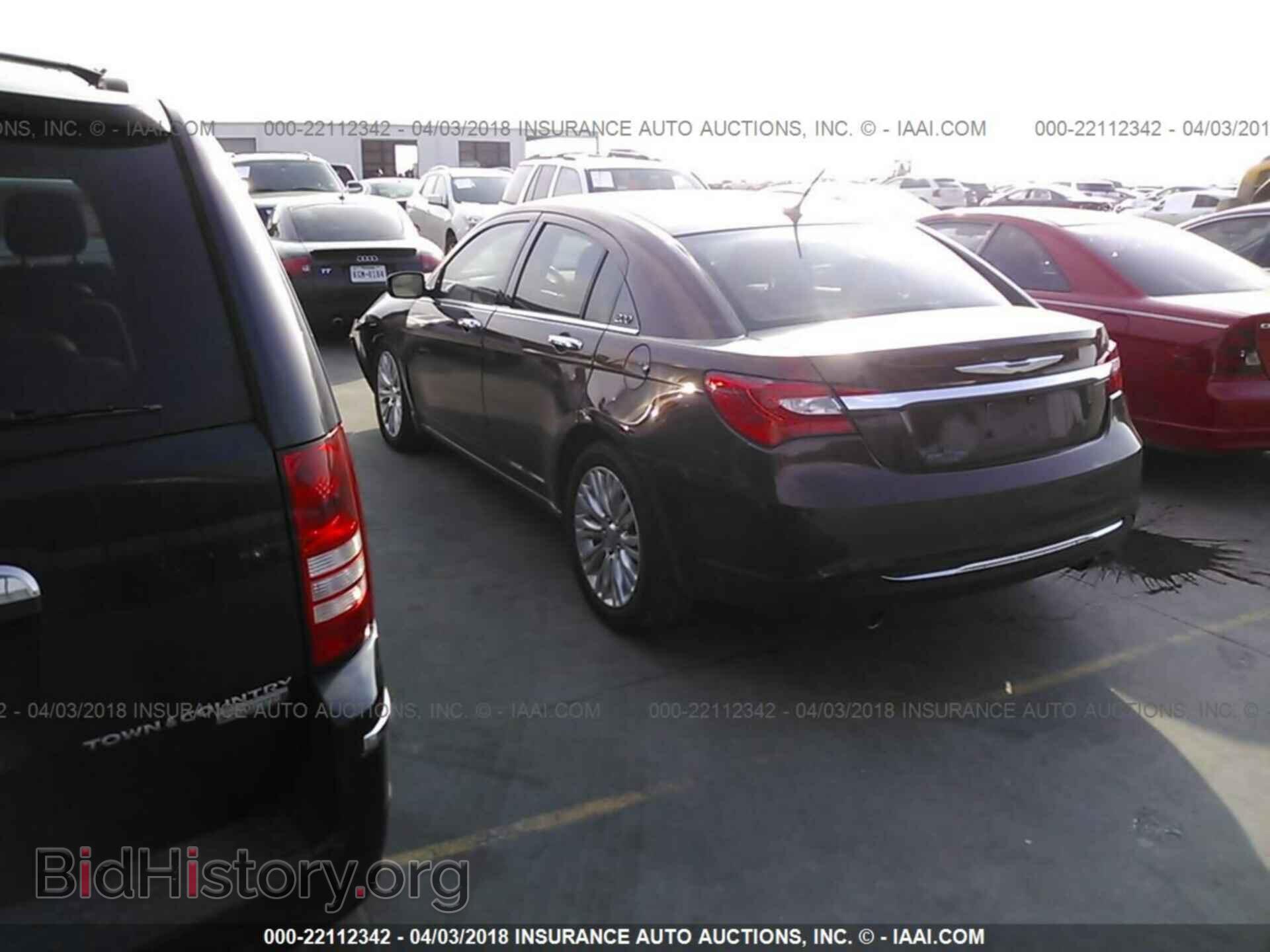 2012 Chrysler 200 - VIN: 1C3CCBCG3CN189571 - Фото 3