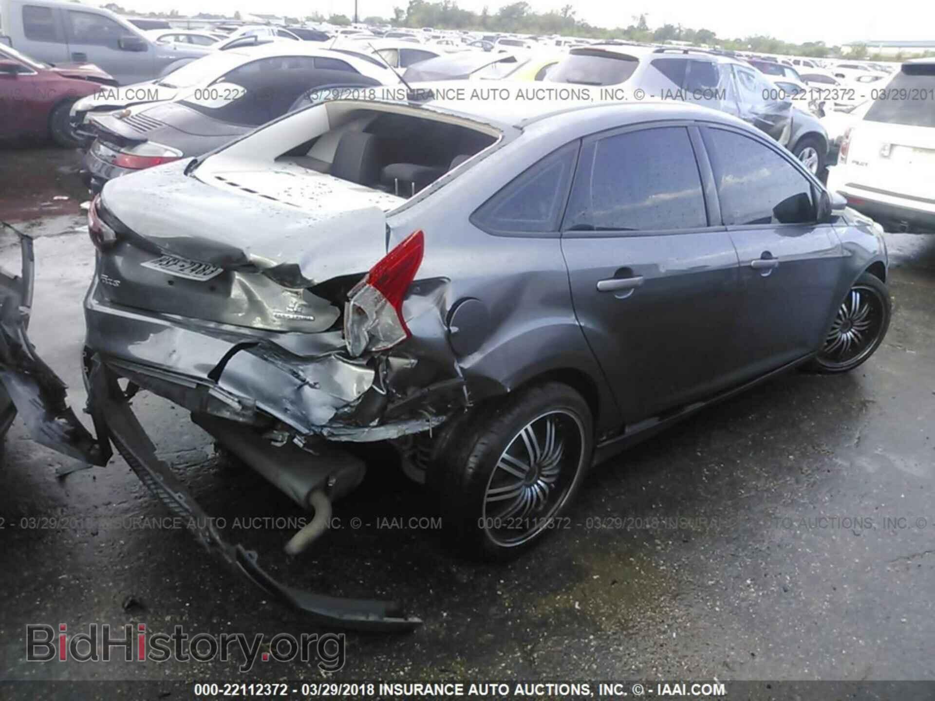 2013 Ford Focus - VIN: 1FADP3F22DL233623 - Фото 4