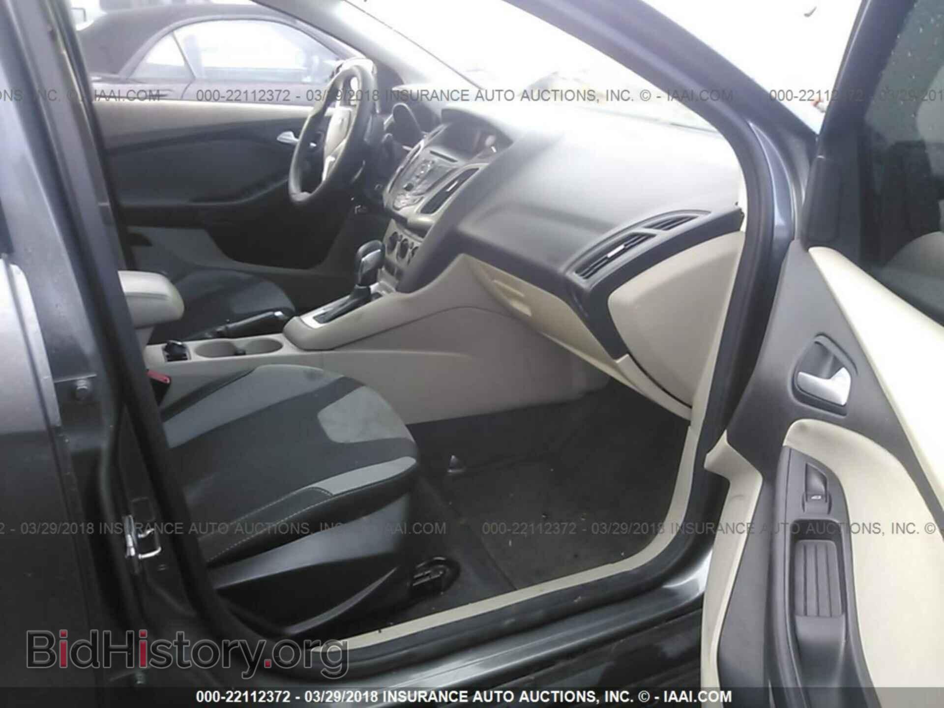 2013 Ford Focus - VIN: 1FADP3F22DL233623 - Фото 5