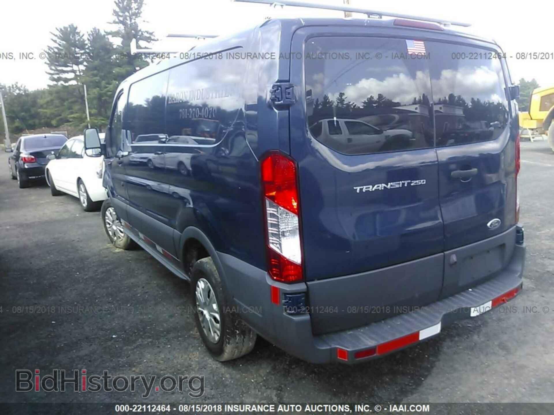 2017 Ford Transit - VIN: 1FTYR1ZM4HKA00572 - Photo 3