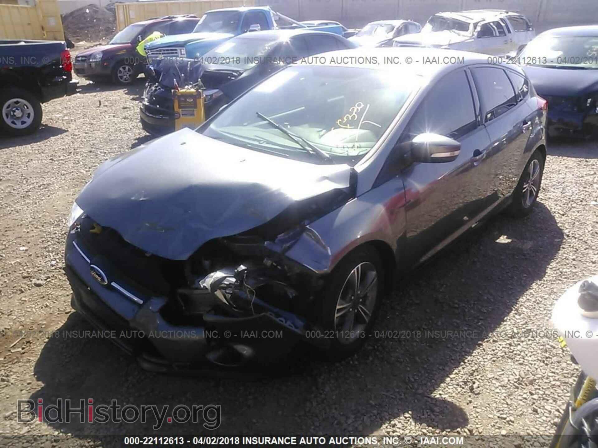 2014 Ford Focus - VIN: 1FADP3K23EL421090 - Фото 2