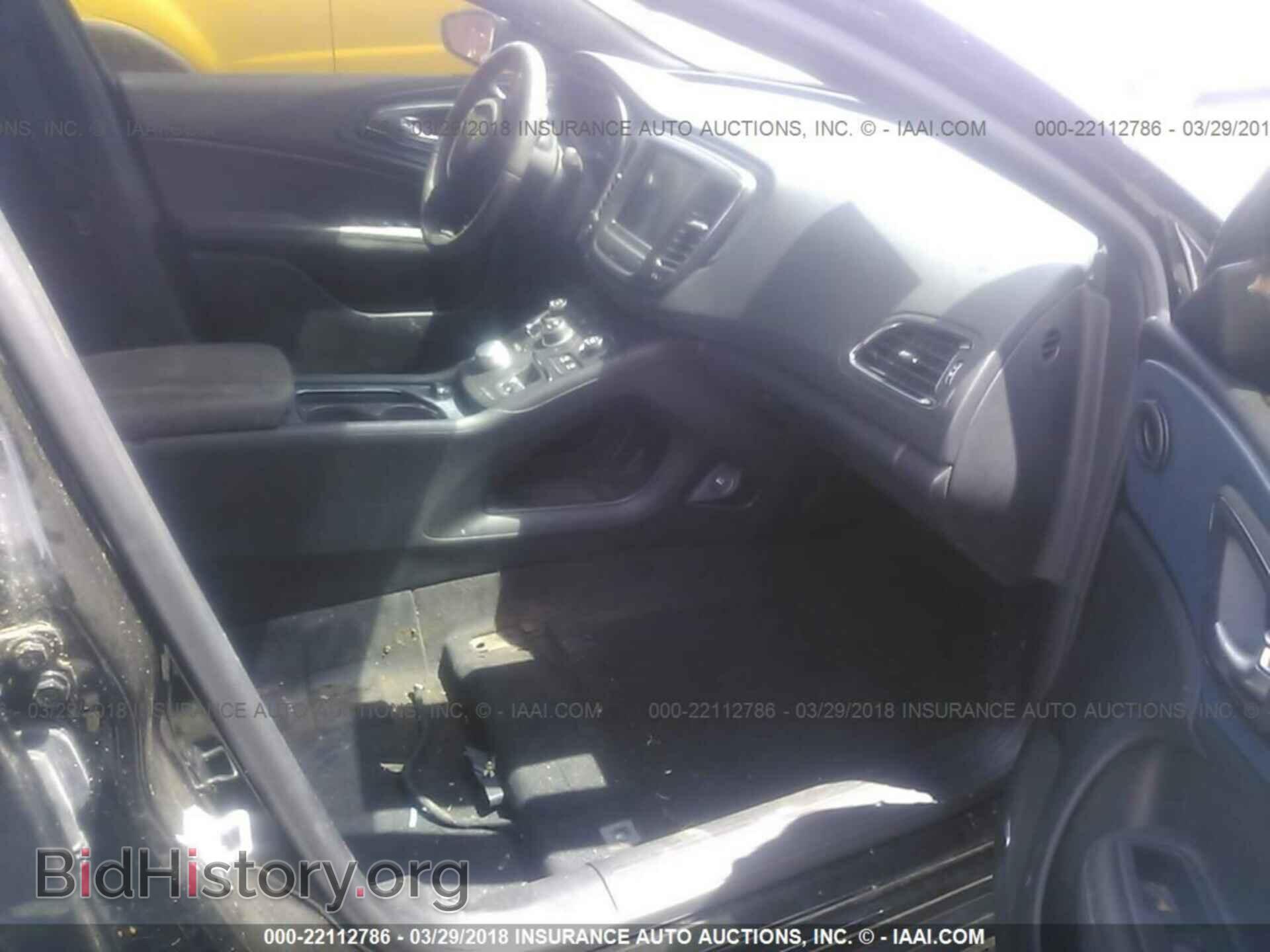 2015 Chrysler 200 - VIN: 1C3CCCBB7FN529109 - Photo 5