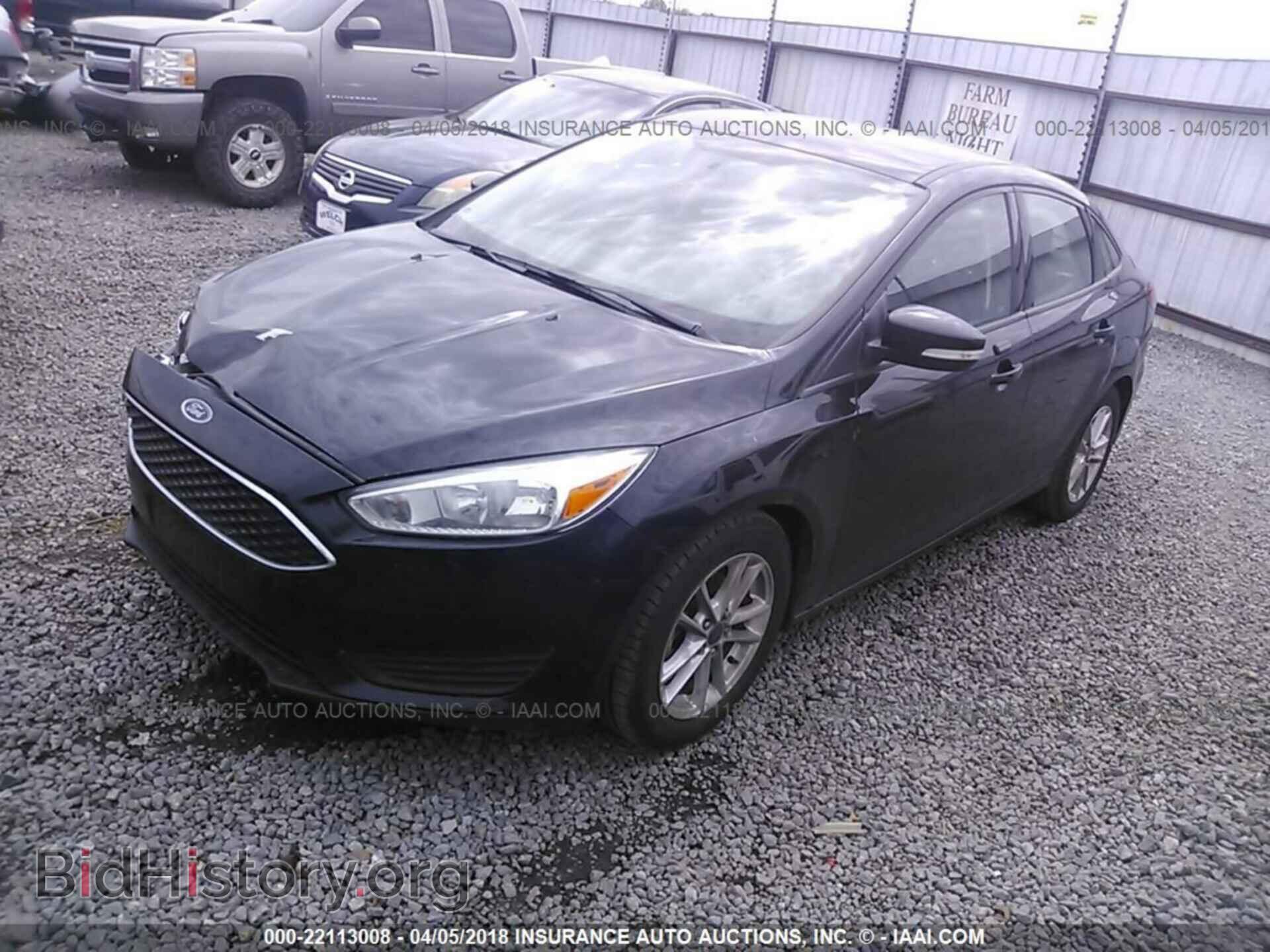 2016 Ford Focus - VIN: 1FADP3F26GL371251 - Фото 2