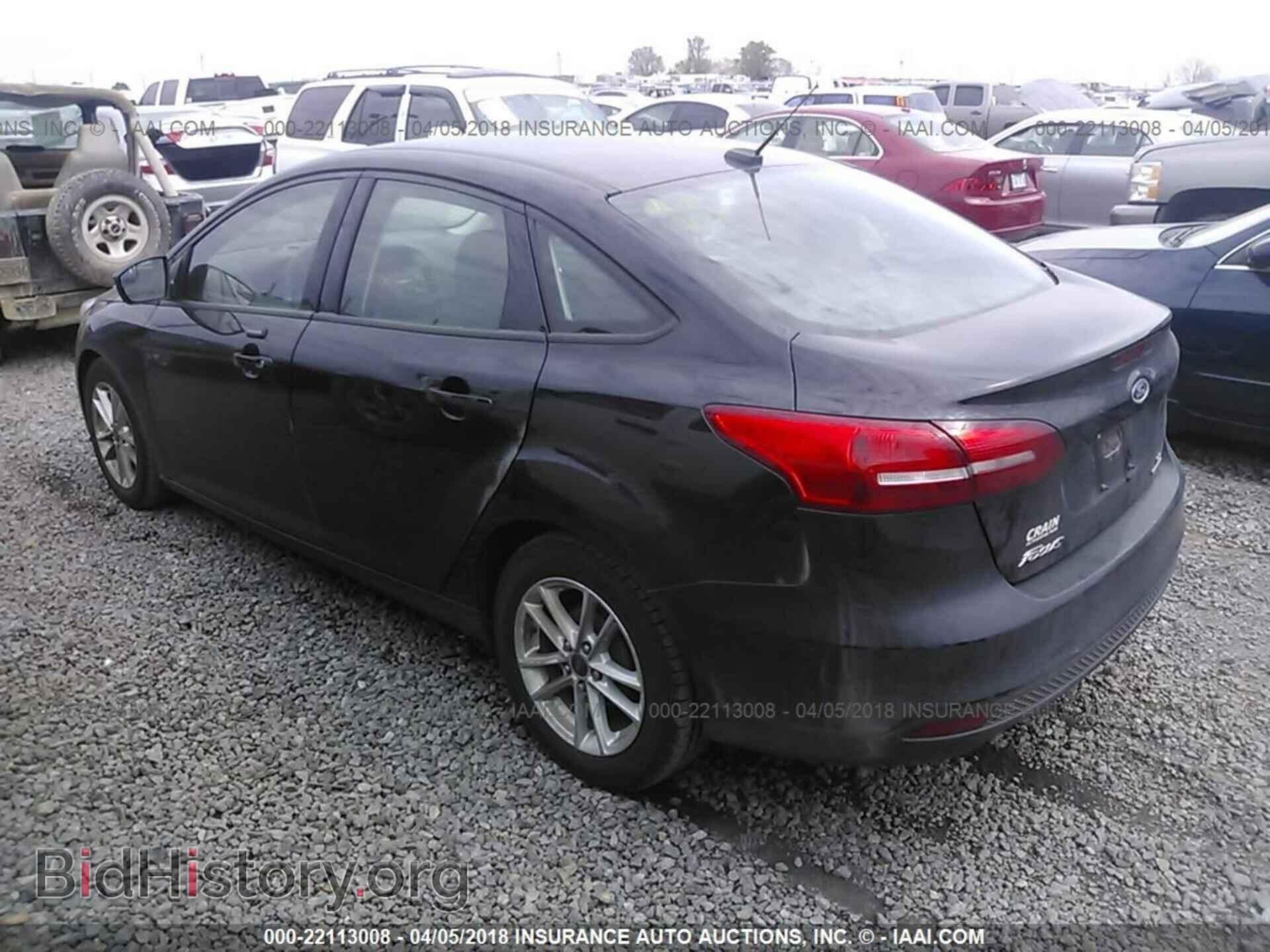 2016 Ford Focus - VIN: 1FADP3F26GL371251 - Фото 3