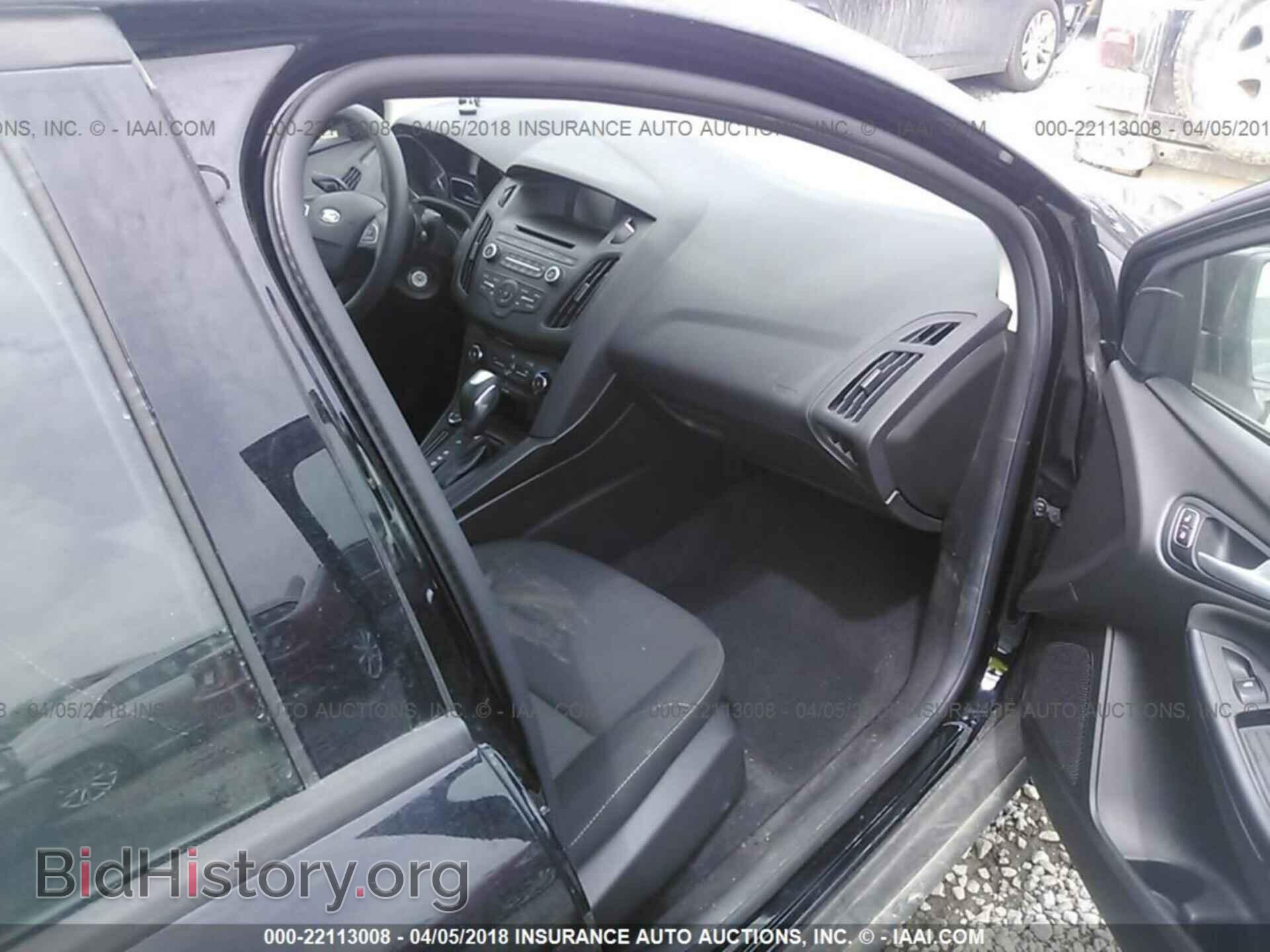 2016 Ford Focus - VIN: 1FADP3F26GL371251 - Фото 5
