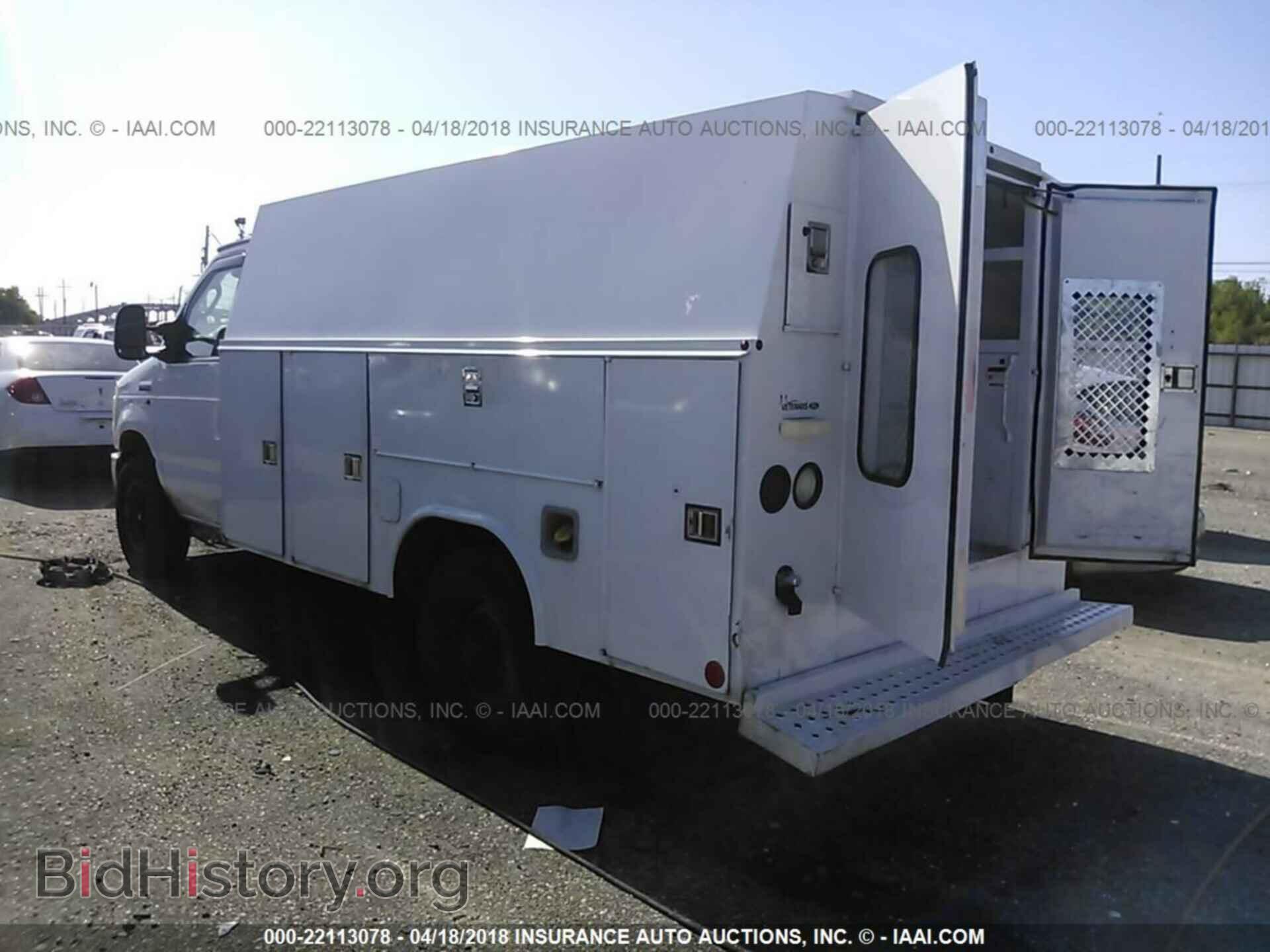 2015 Ford Econoline - VIN: 1FDWE3FL7FDA36893 - Фото 3