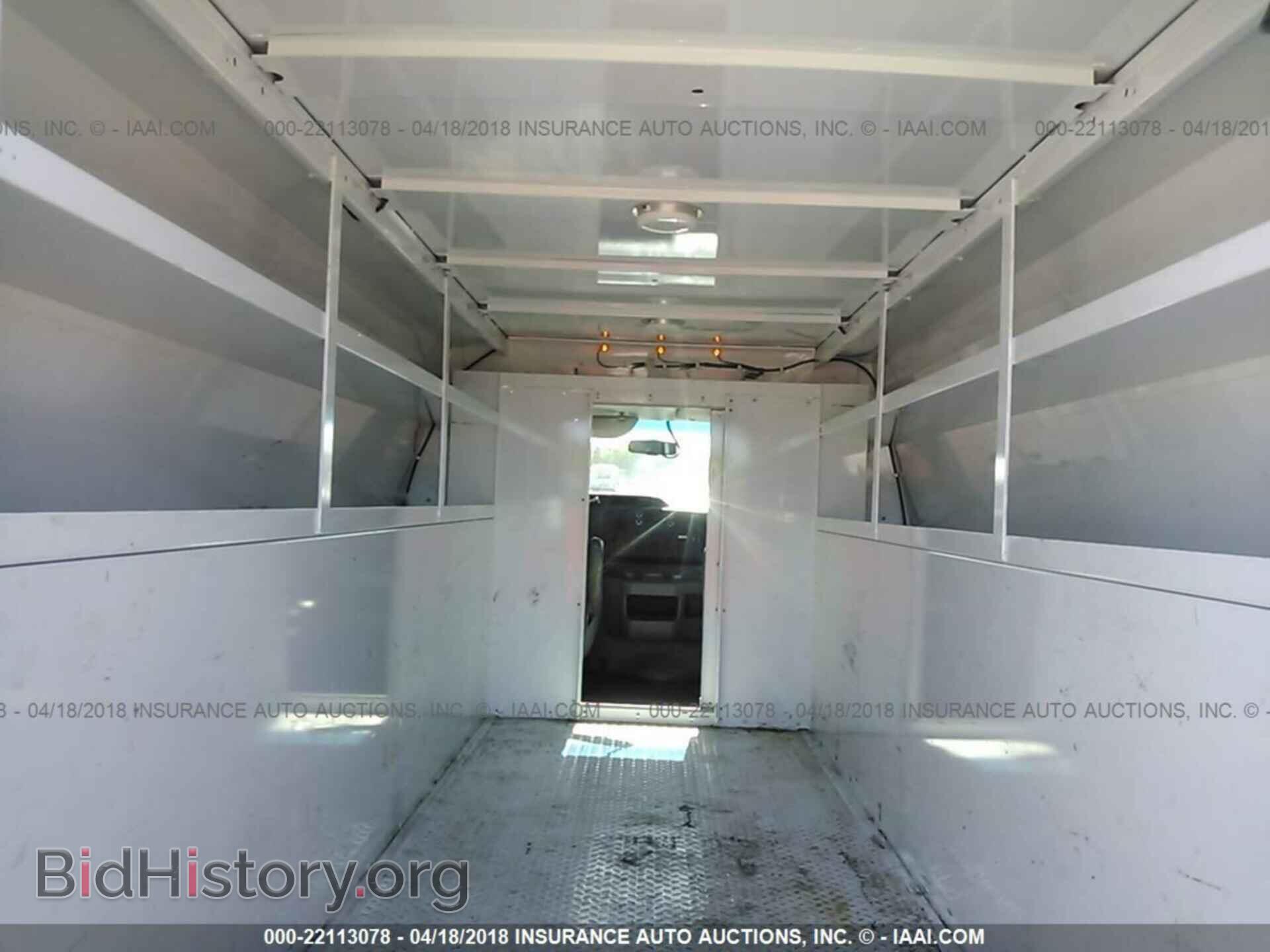 2015 Ford Econoline - VIN: 1FDWE3FL7FDA36893 - Фото 7