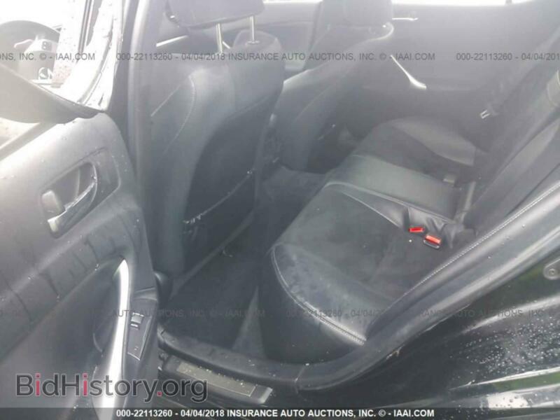 2011 Lexus IS (VIN JTHBE5C25B5027672) — photo 8 of 10