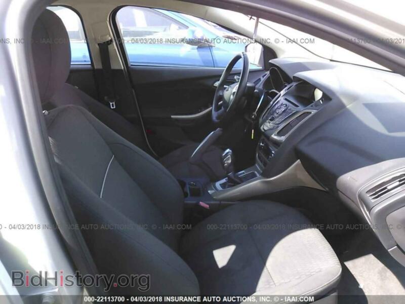 2012 Ford FOCUS (VIN 1FAHP3H24CL386761) — фото 5 из 10