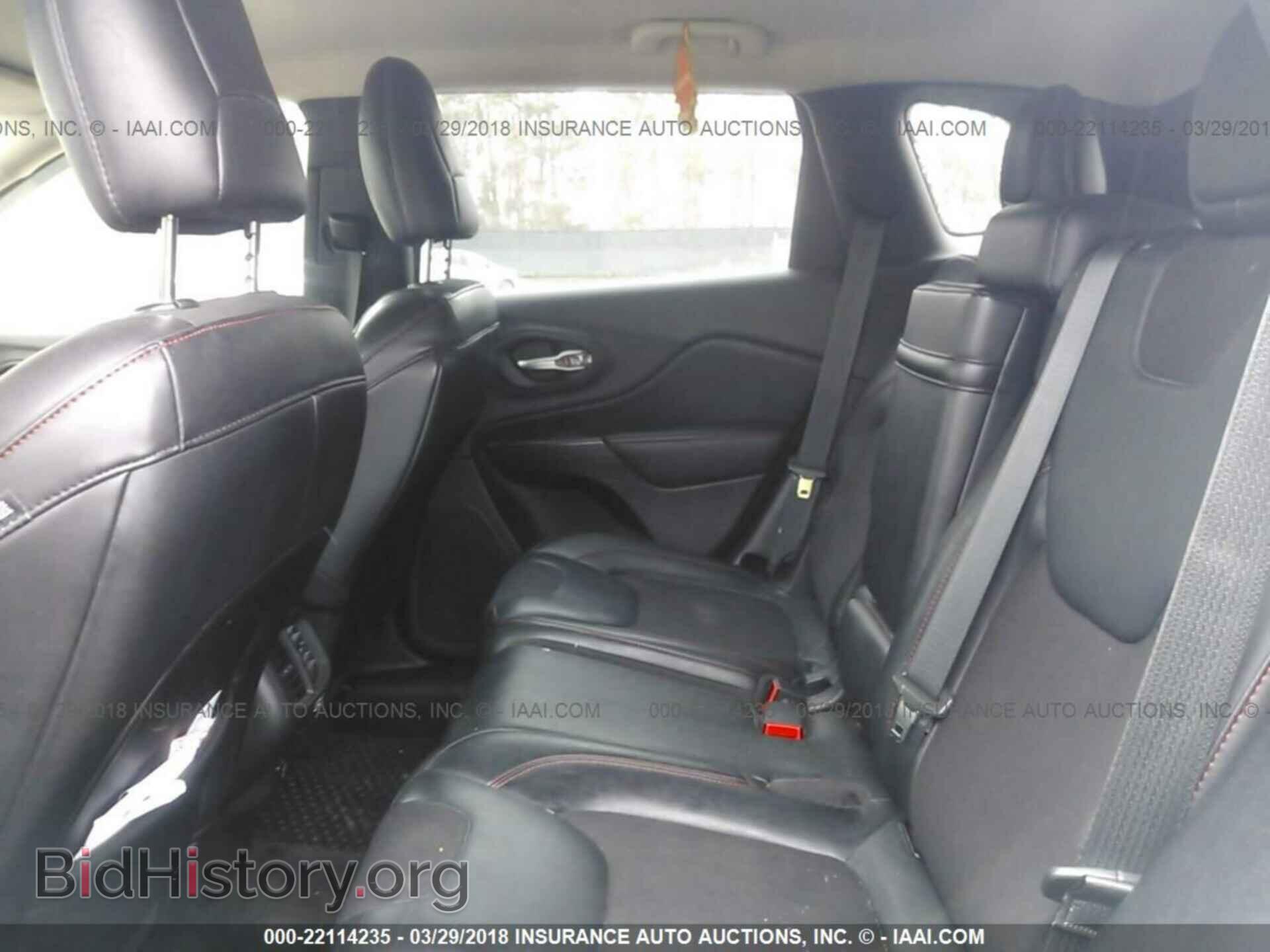 2015 Jeep Cherokee - VIN: 1C4PJMBS8FW523175 - Фото 8