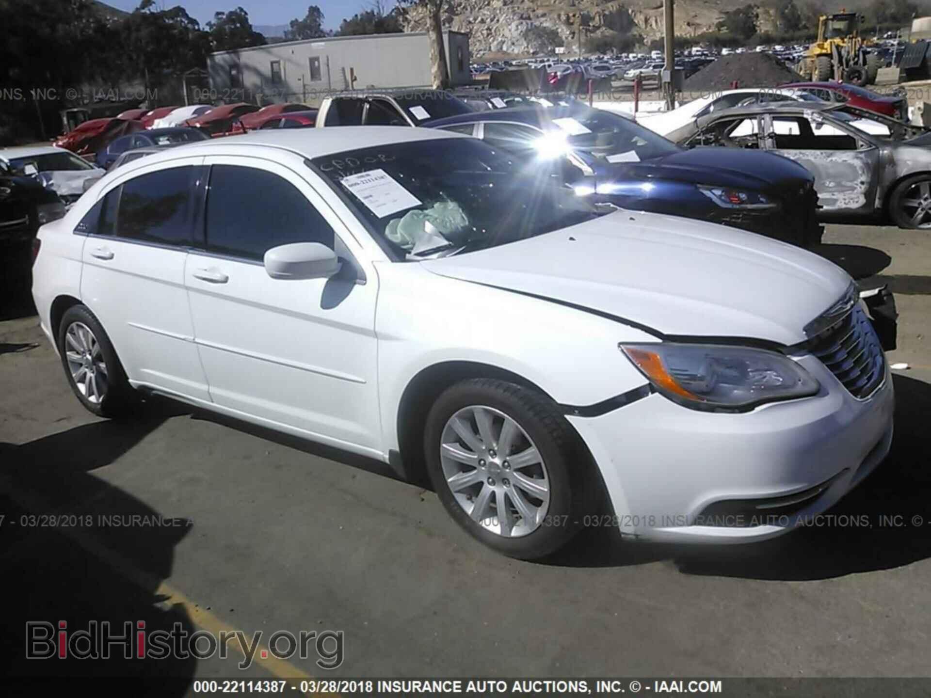 Фотография 1C3CCBBB5DN603909 - Chrysler 200 2013