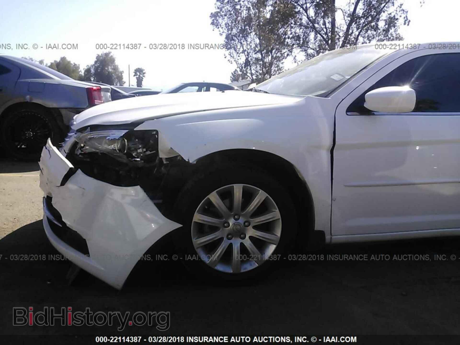 2013 Chrysler 200 - VIN: 1C3CCBBB5DN603909 - Фото 6
